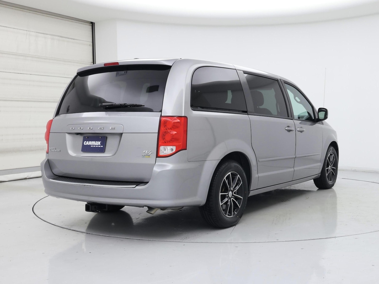 2016 Dodge Grand Caravan R/T - Photo 9