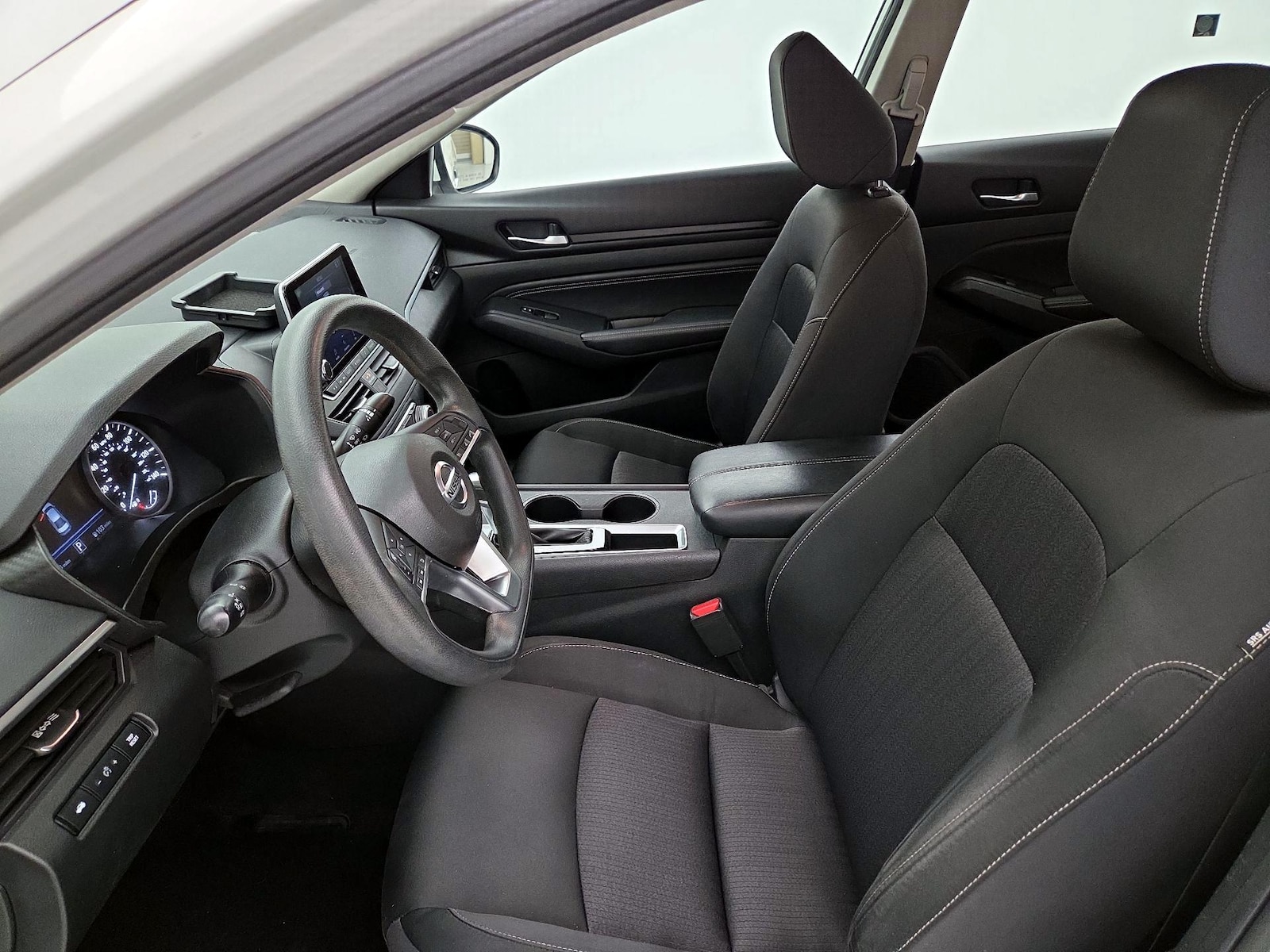 2019 Nissan Altima S - Photo 12