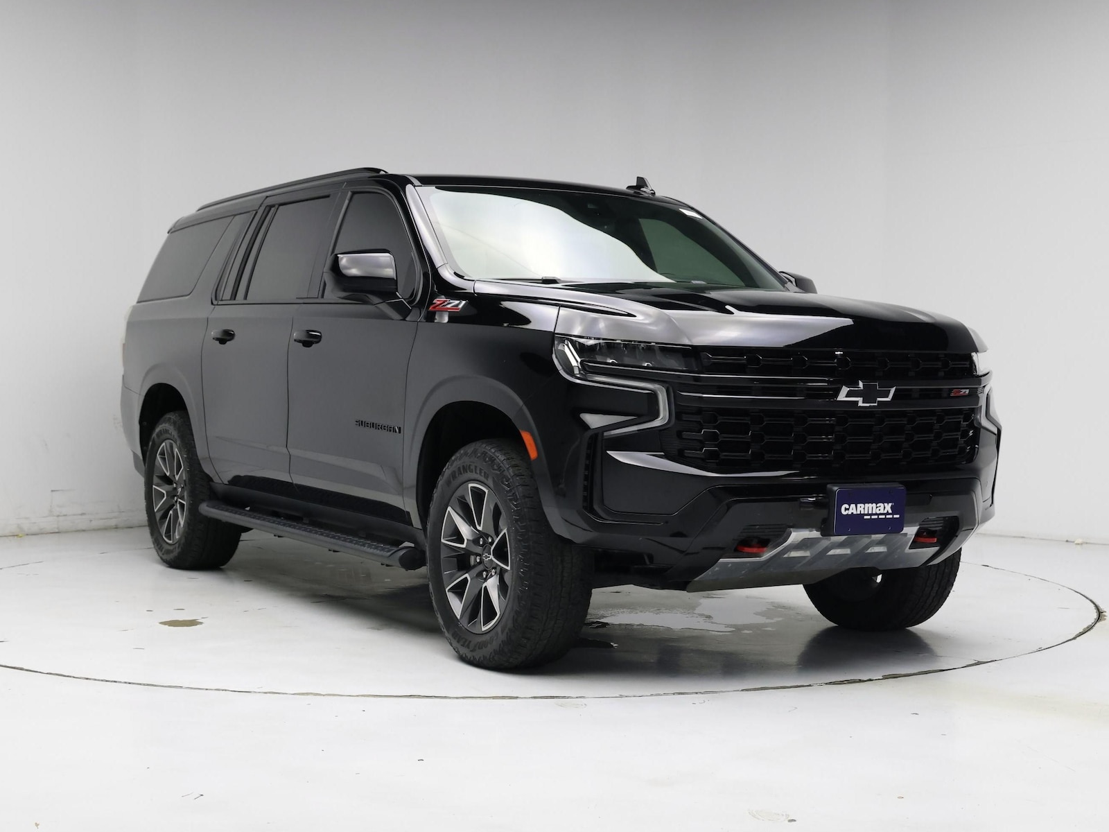 2023 Chevrolet Suburban 1500 Z71, photo 2