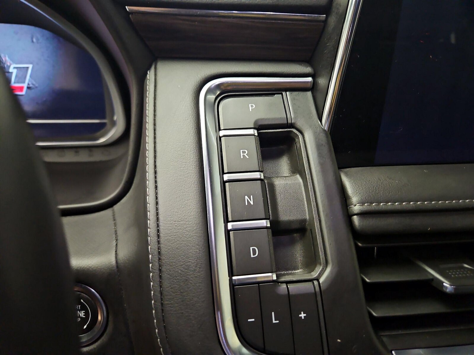 2023 Chevrolet Suburban 1500 Z71, photo 19