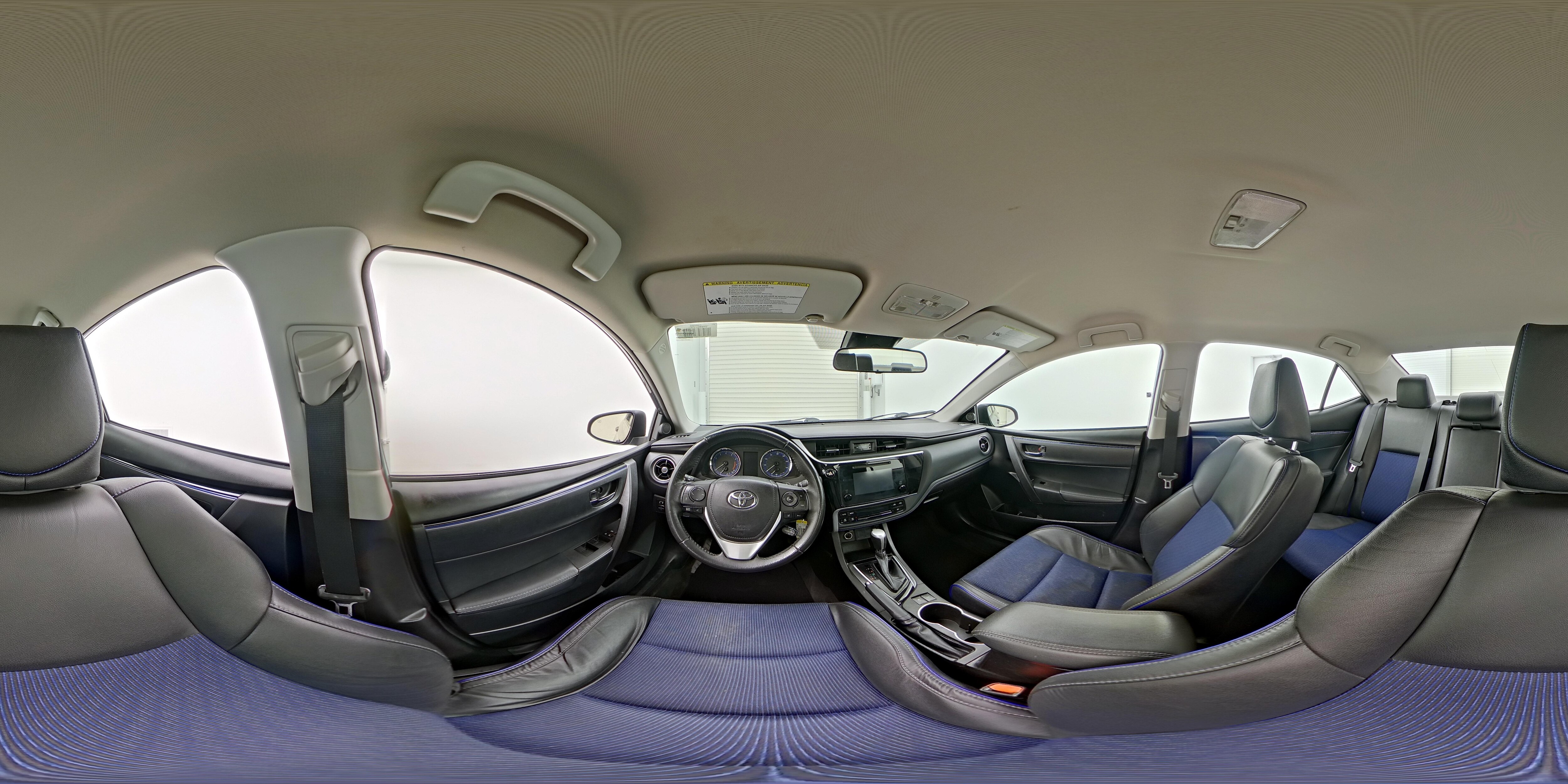2018 Toyota Corolla SE - Photo 27