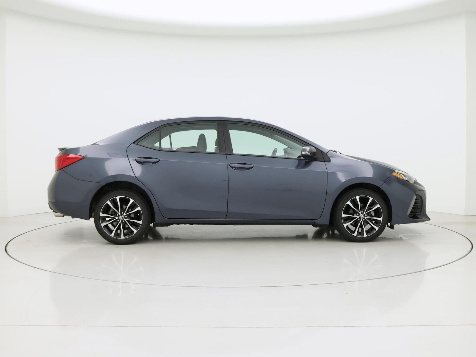 2018 Toyota Corolla SE - Photo 8