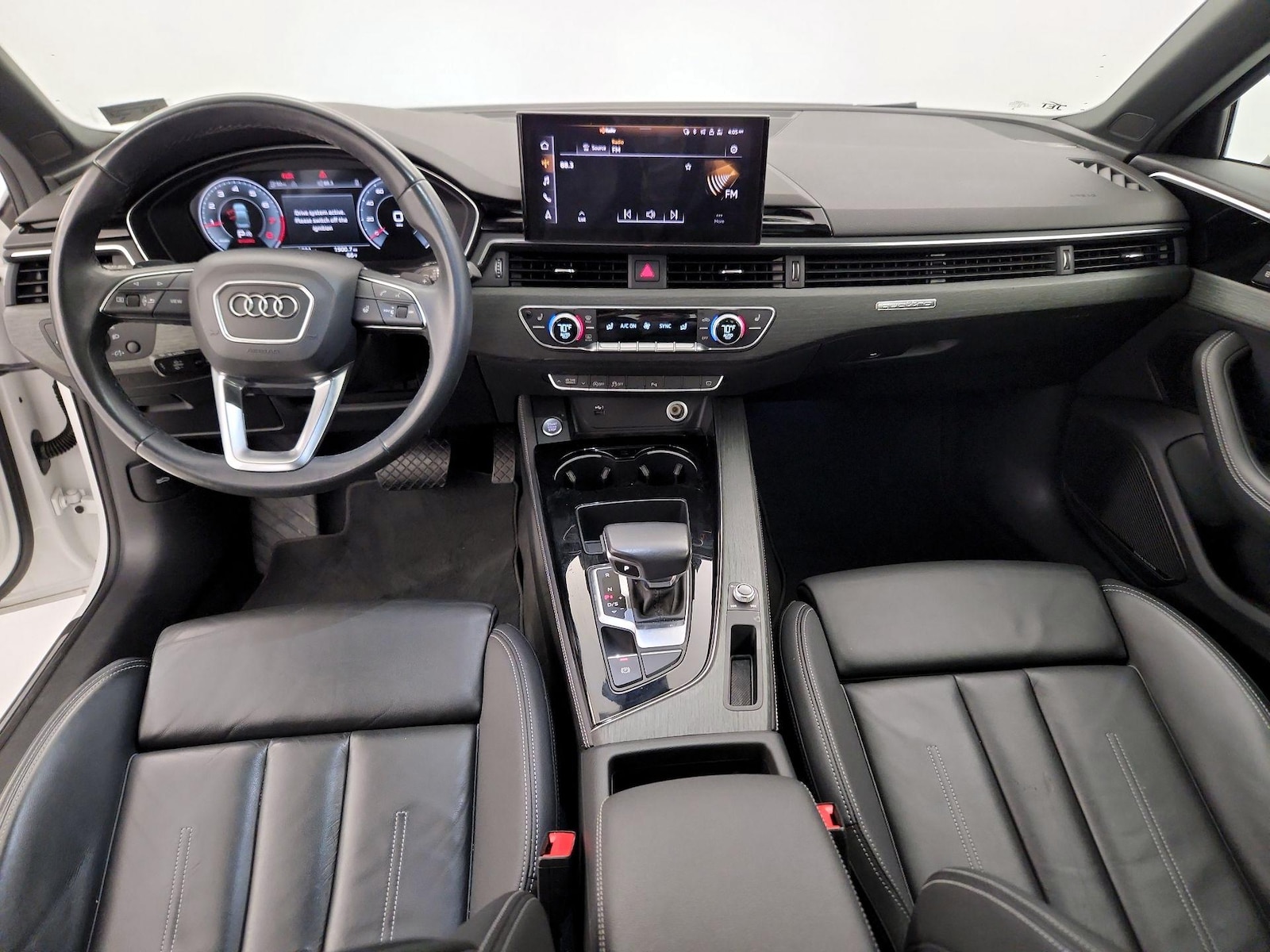 2023 Audi A4 Premium Plus - Photo 10