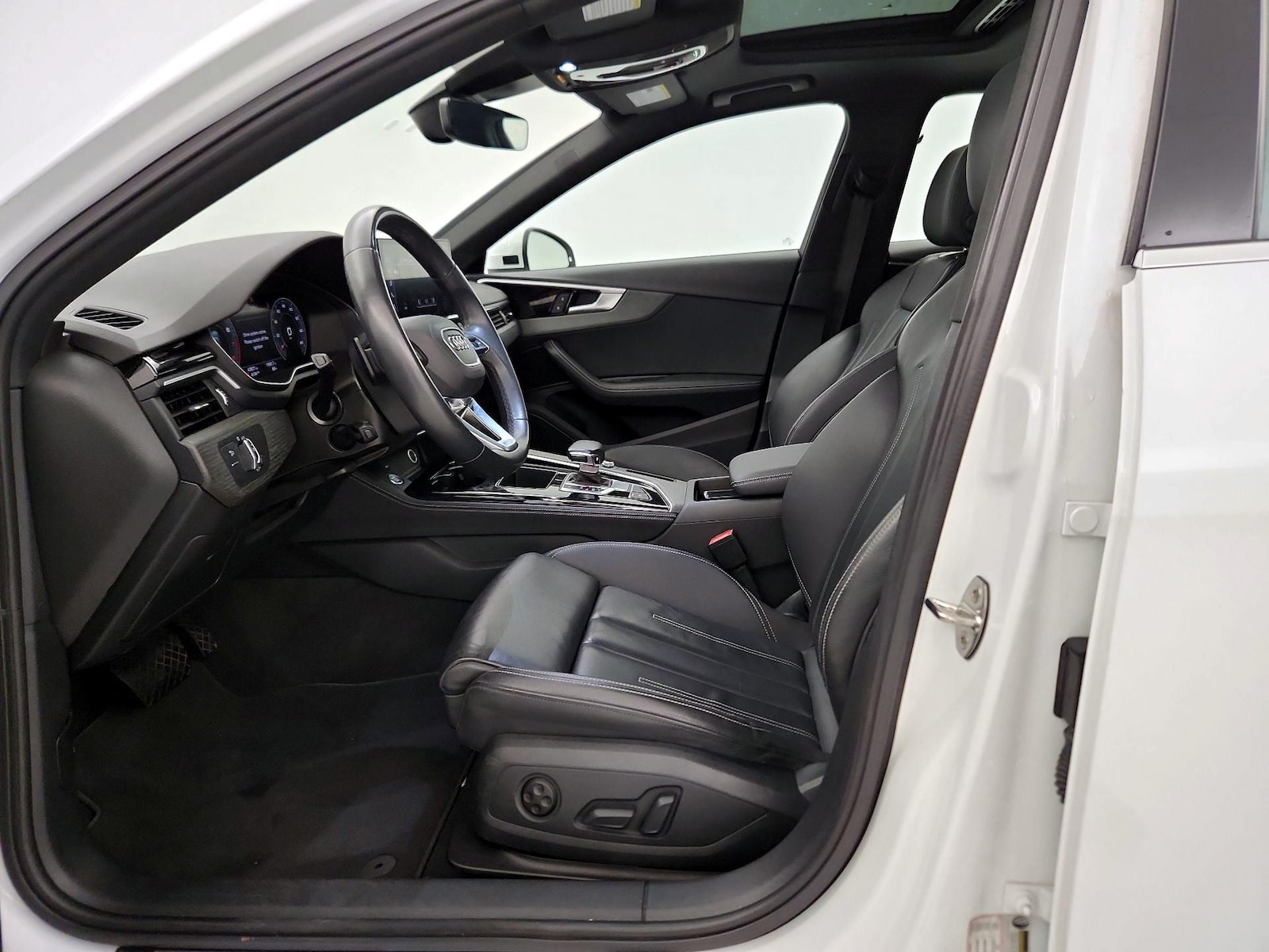 2023 Audi A4 Premium Plus - Photo 12