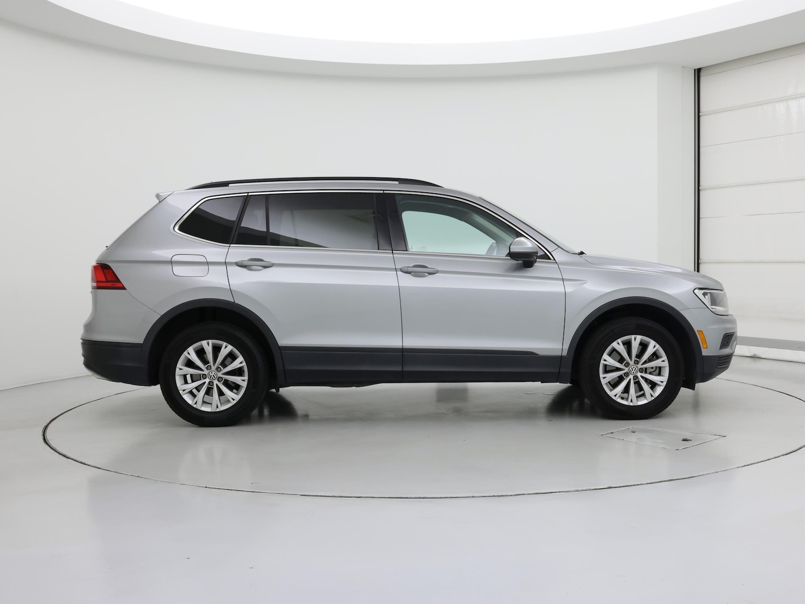 2019 Volkswagen Tiguan SE - Photo 8