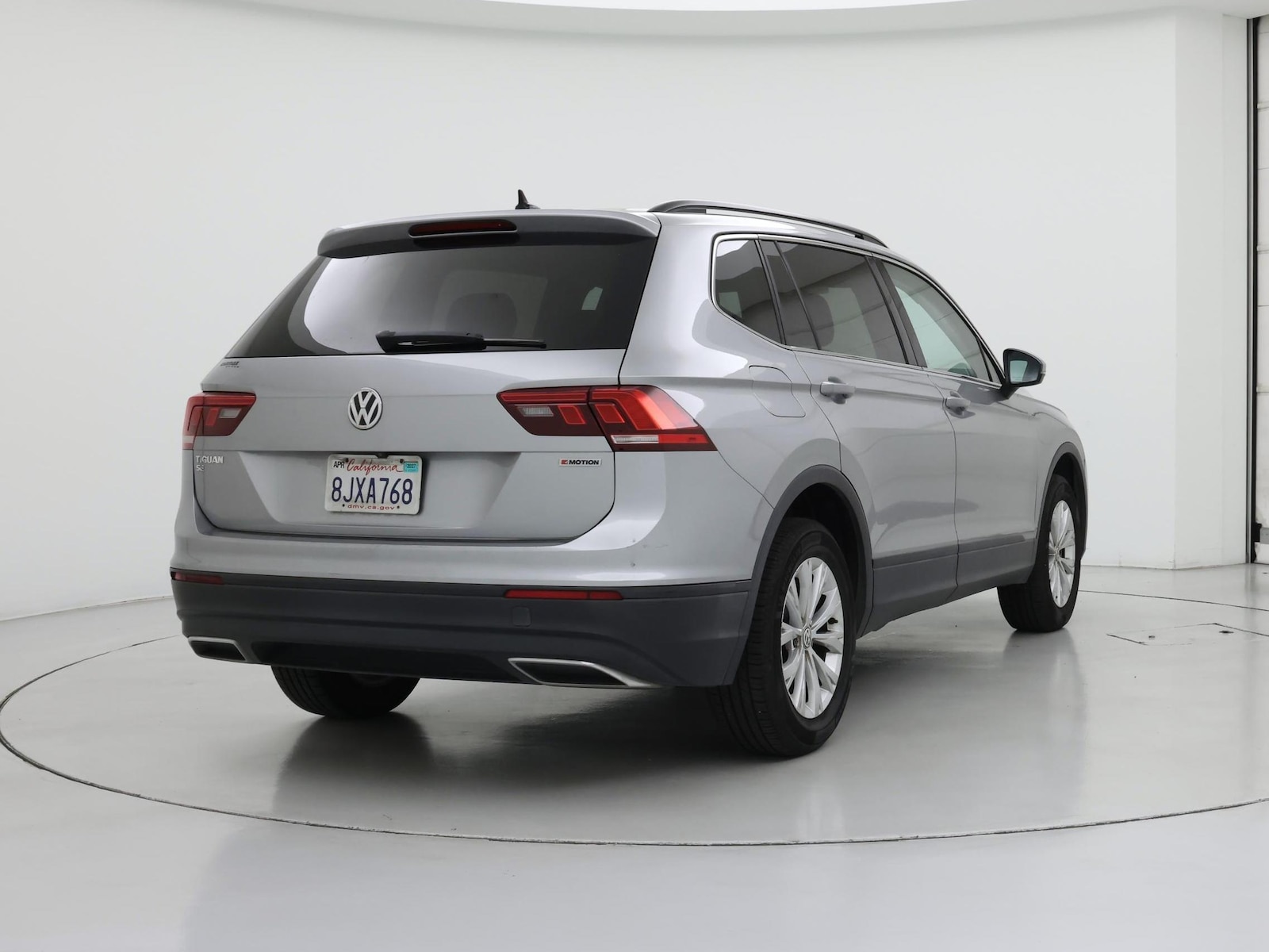2019 Volkswagen Tiguan SE - Photo 9