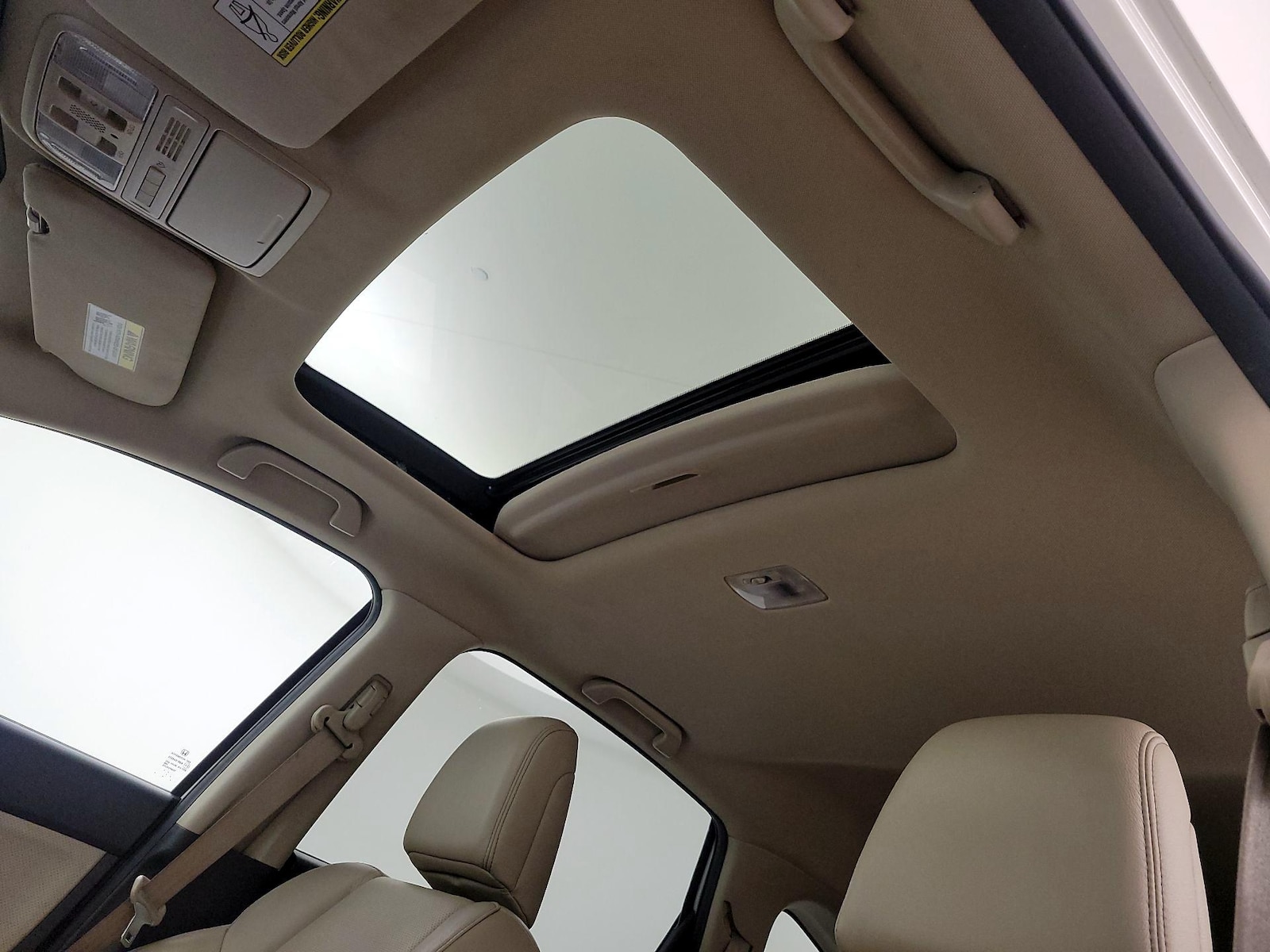 Sunroof(s) & Overhead Airbags