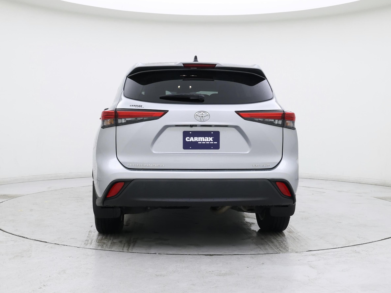 2023 Toyota Highlander LE - Photo 7