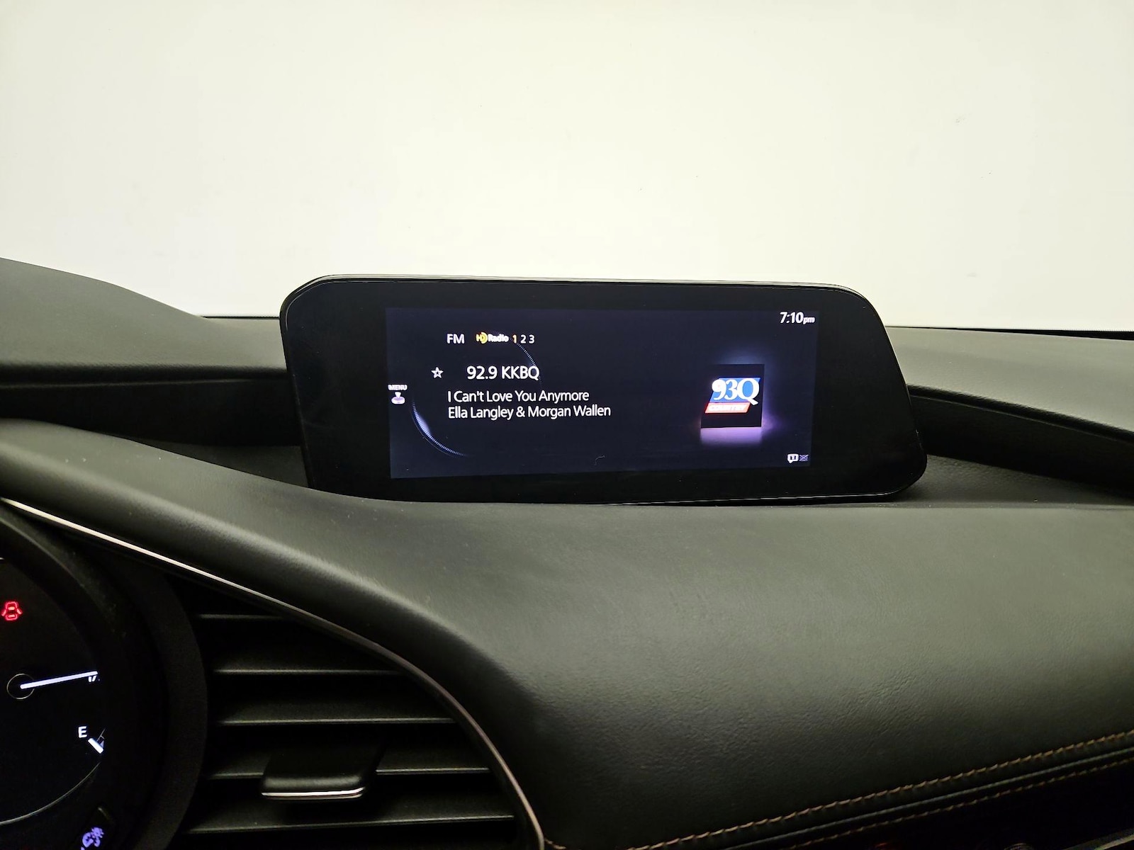 2020 Mazda Mazda3 Premium - Photo 16