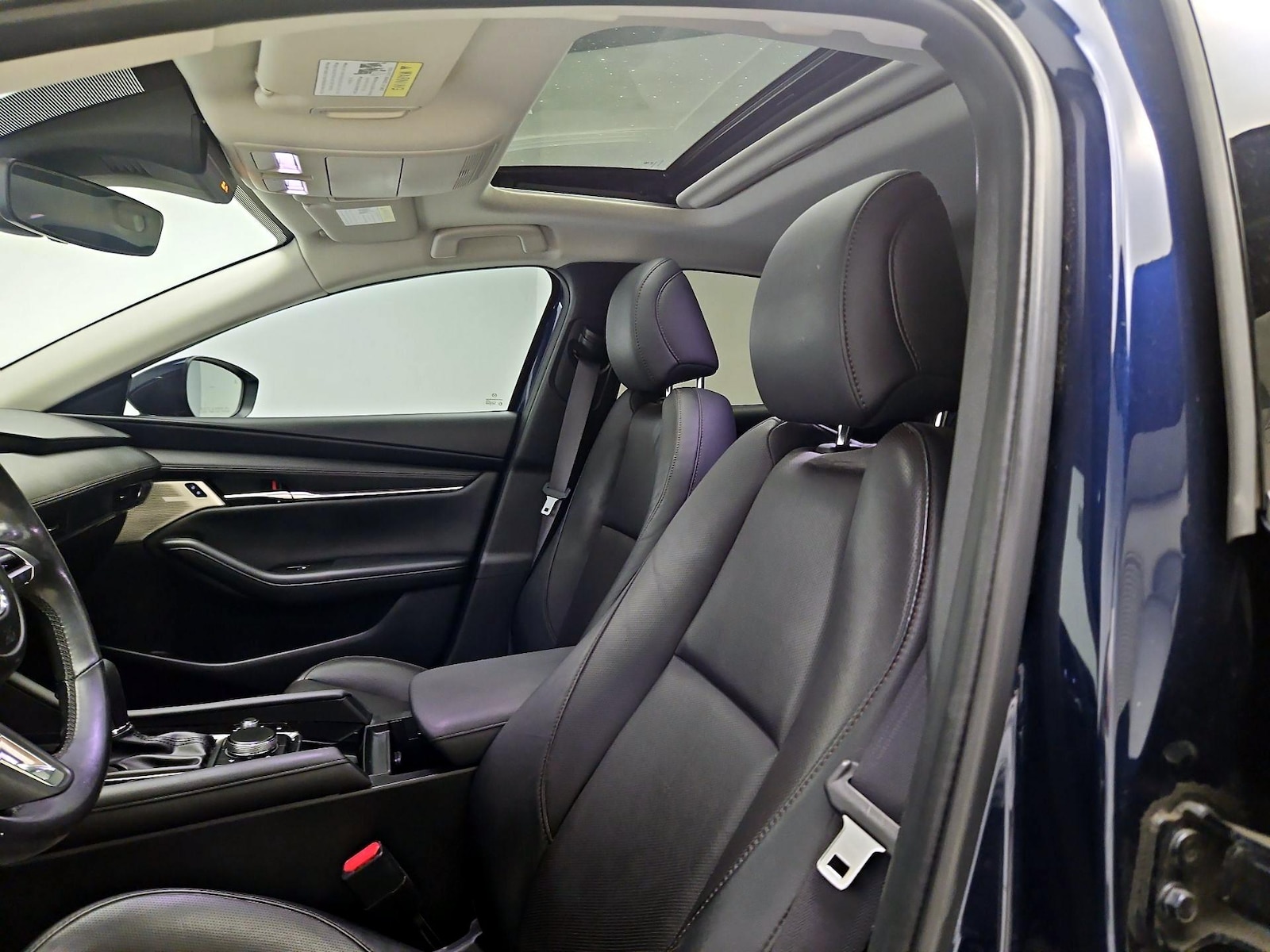 2020 Mazda Mazda3 Premium - Photo 20