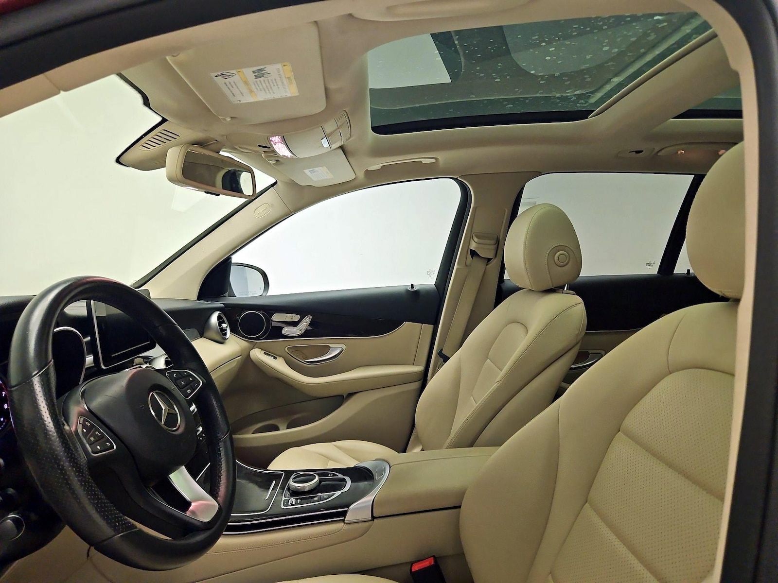 2018 Mercedes-Benz GLC GLC300 - Photo 20