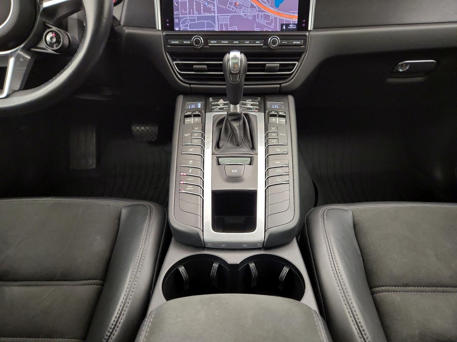 2021 Porsche Macan GTS - Photo 17