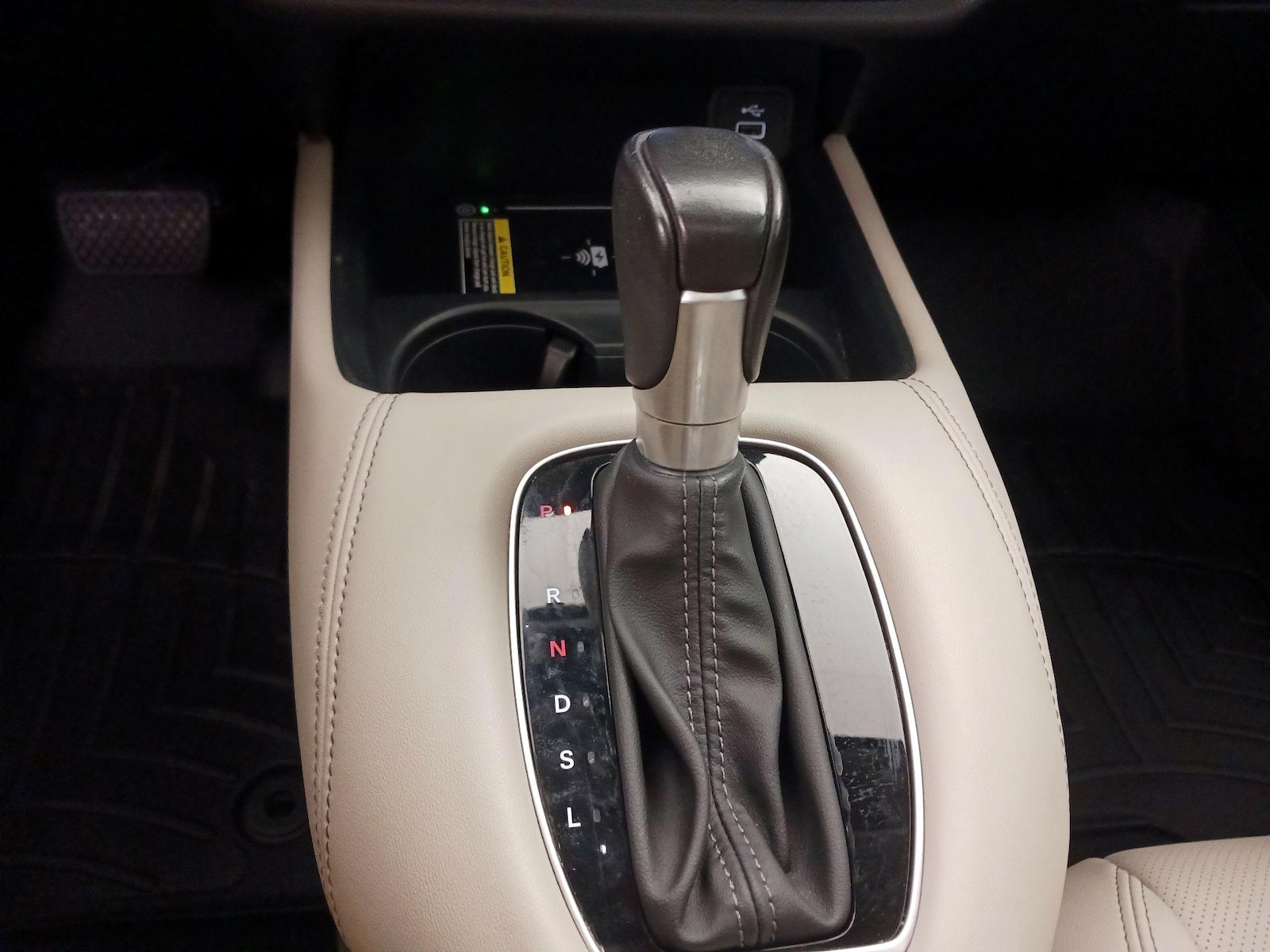 2024 Honda HR-V EX-L - Photo 18