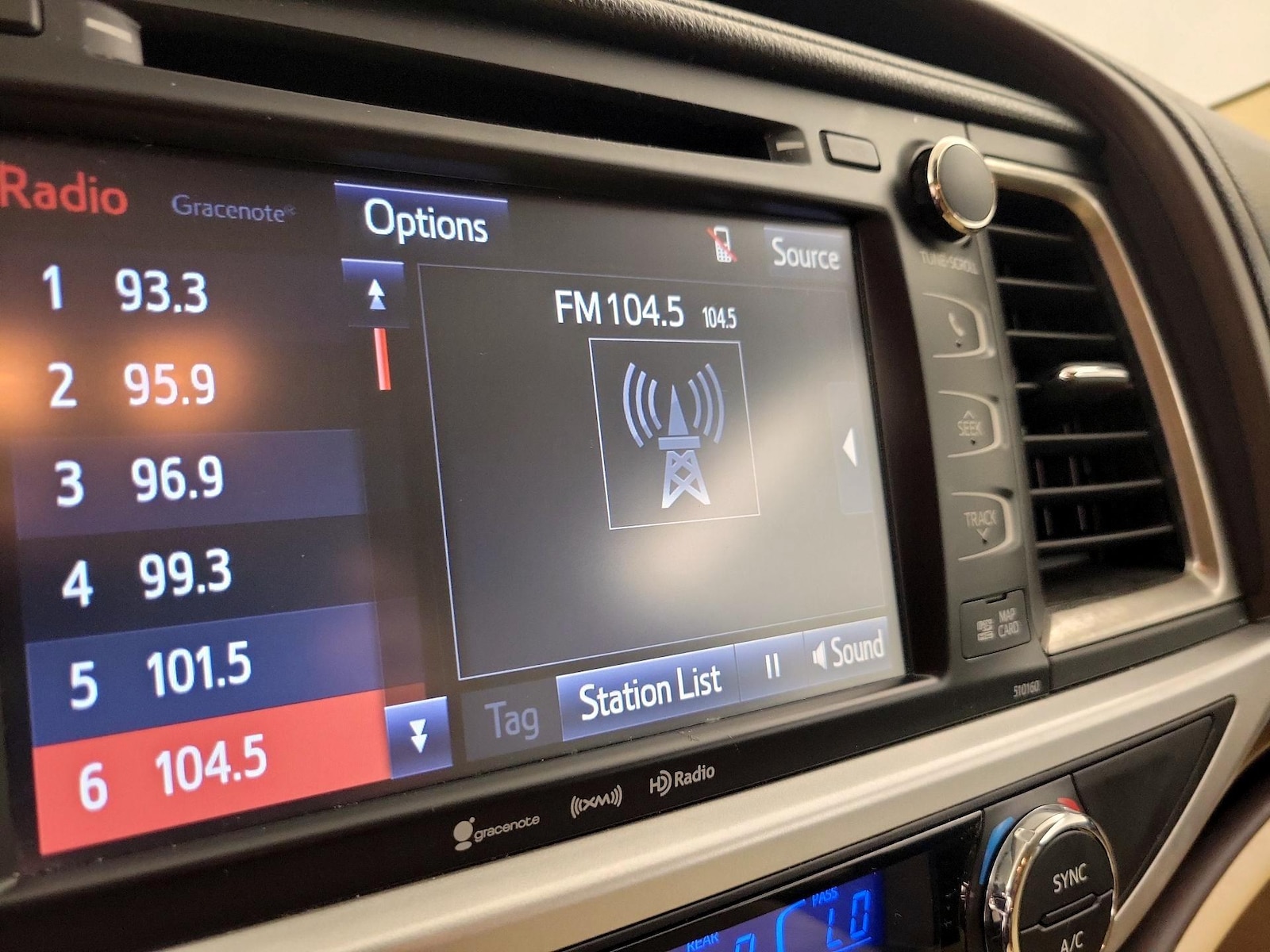 2016 Toyota Highlander Limited - Photo 16