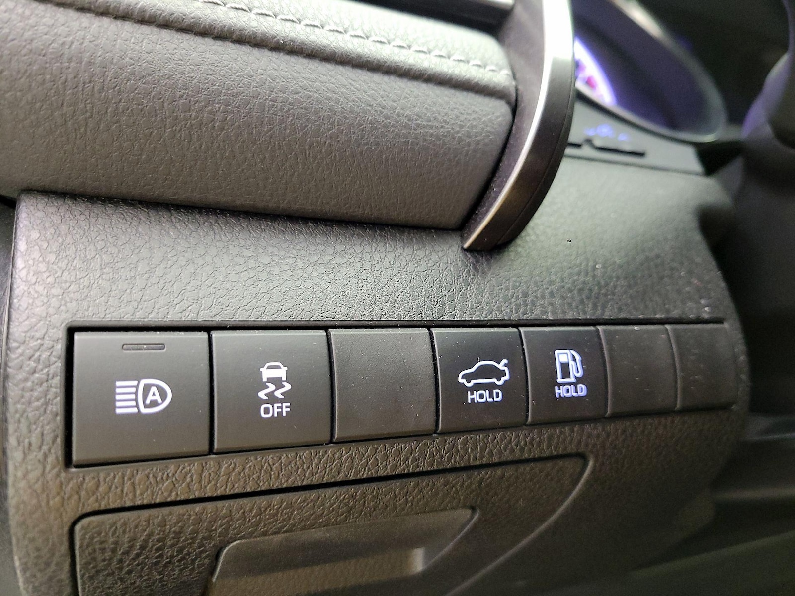 2019 Toyota Camry SE - Photo 14