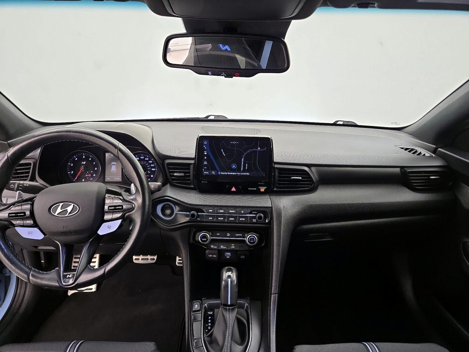 2021 Hyundai Veloster N - Photo 10