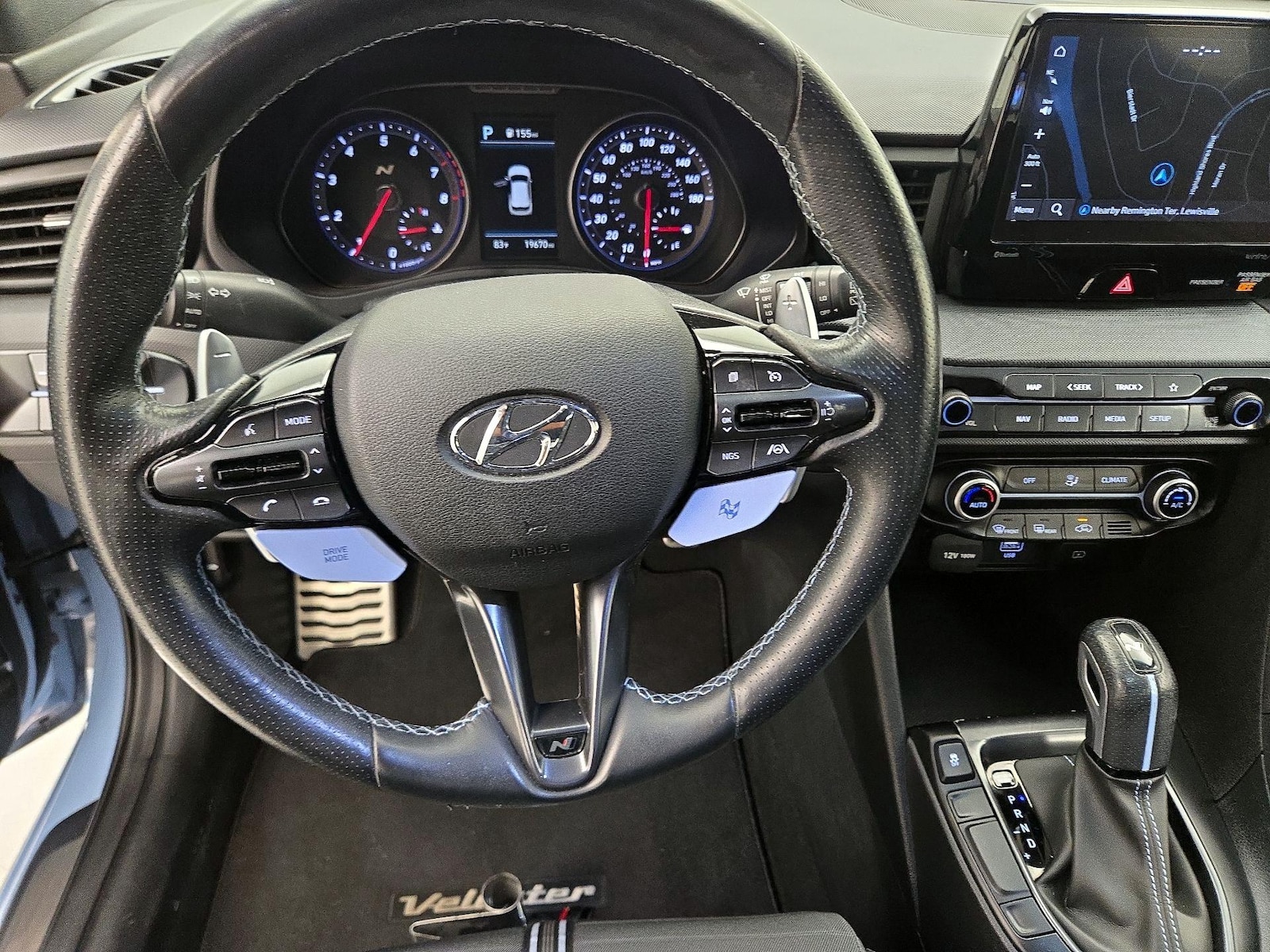 2021 Hyundai Veloster N - Photo 11