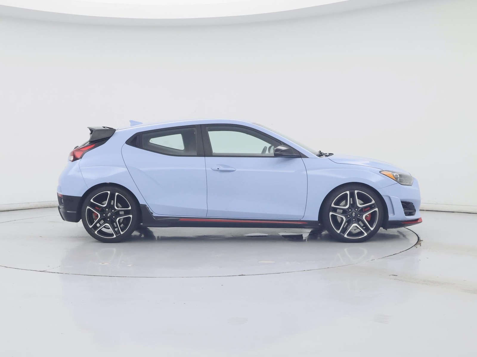 2021 Hyundai Veloster N - Photo 8