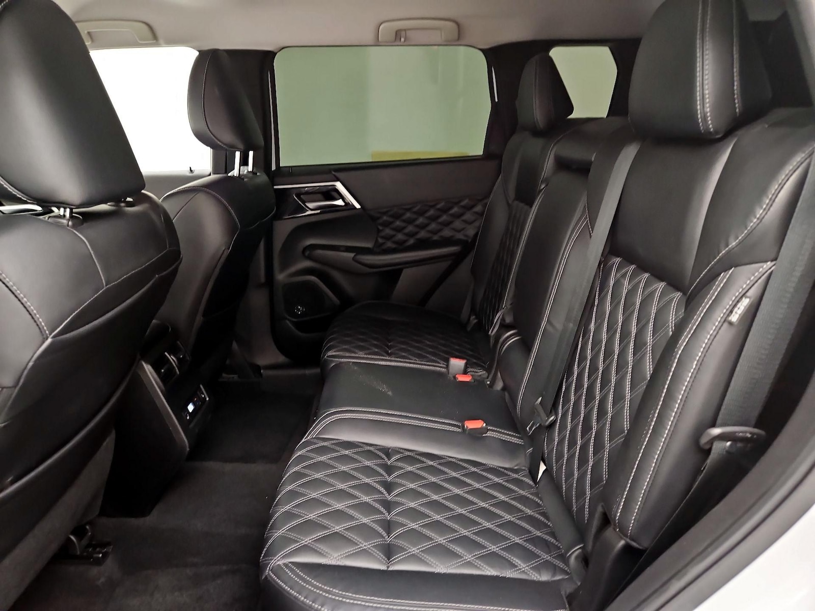 Rear Air Conditioning