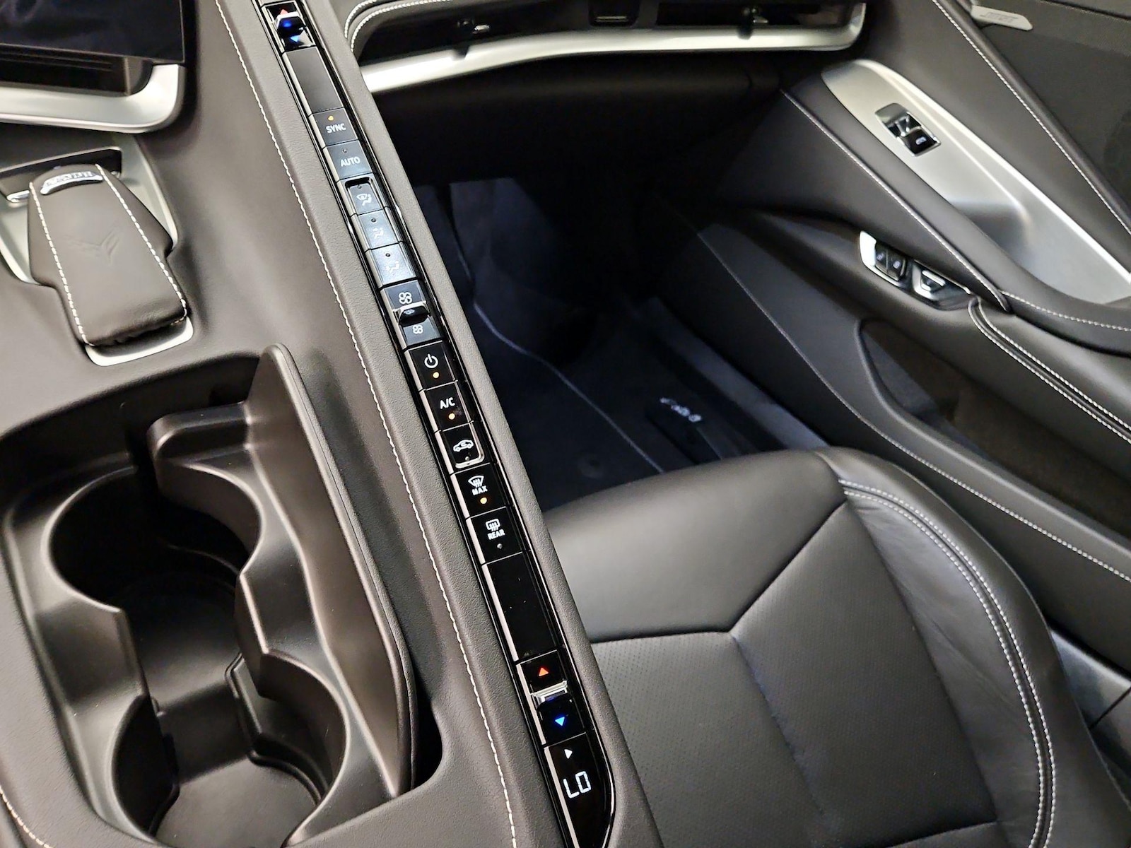 2025 Chevrolet Corvette 1LT - Photo 18