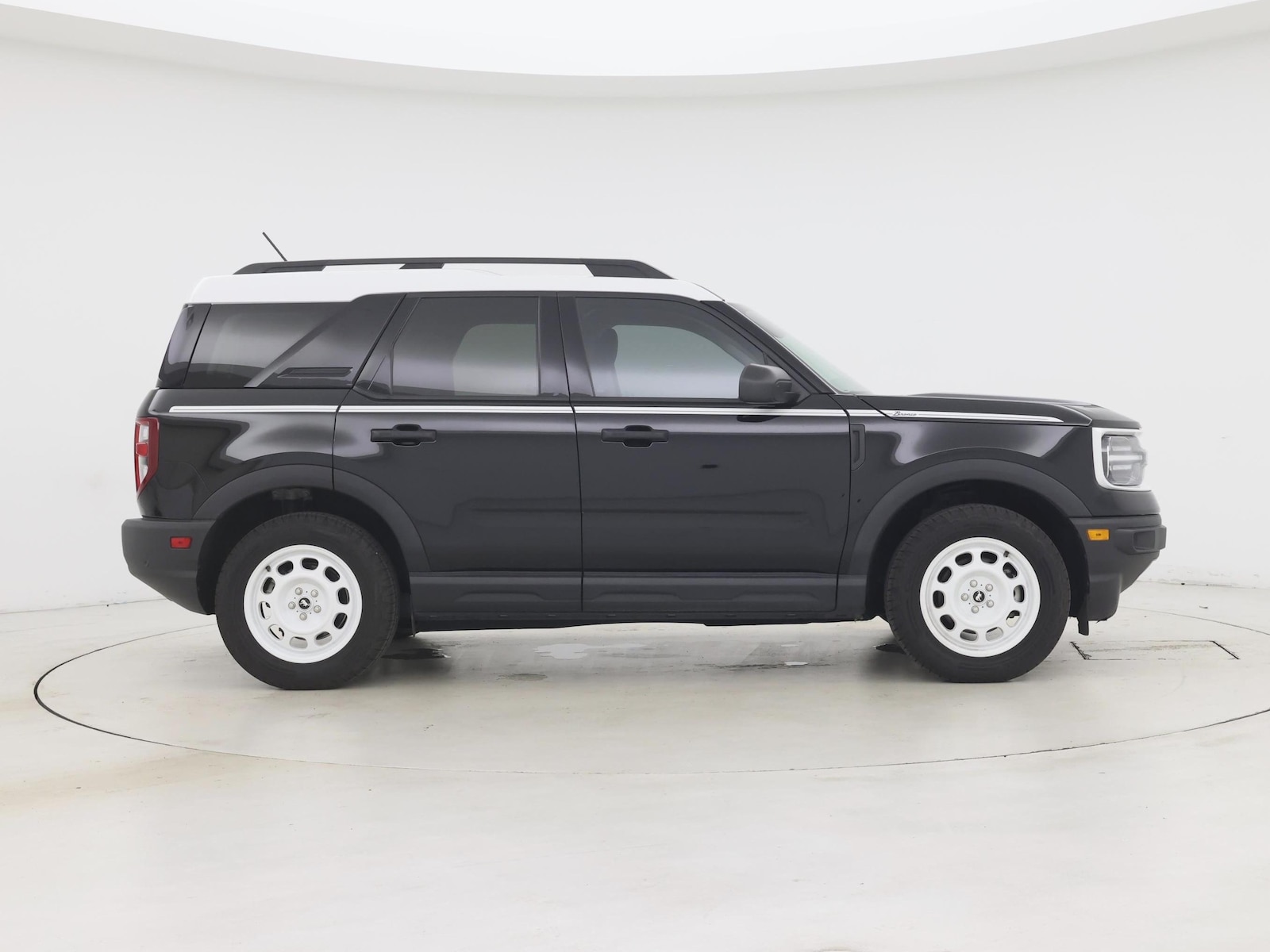 2024 Ford Bronco Sport Heritage - Photo 8