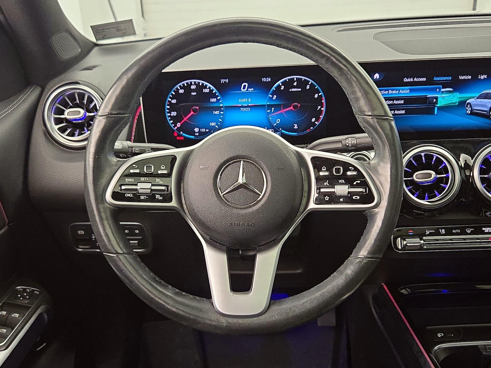 2020 Mercedes-Benz GLB Base - Photo 11