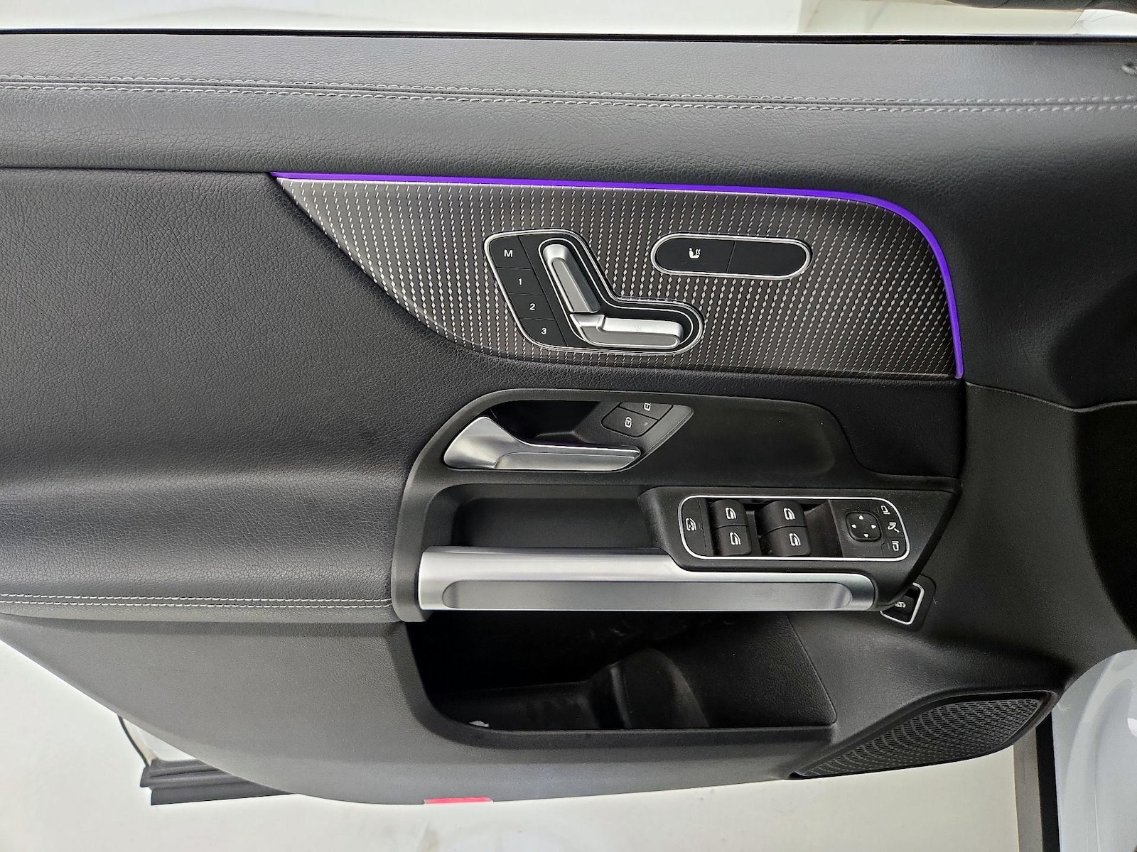 2020 Mercedes-Benz GLB Base - Photo 13