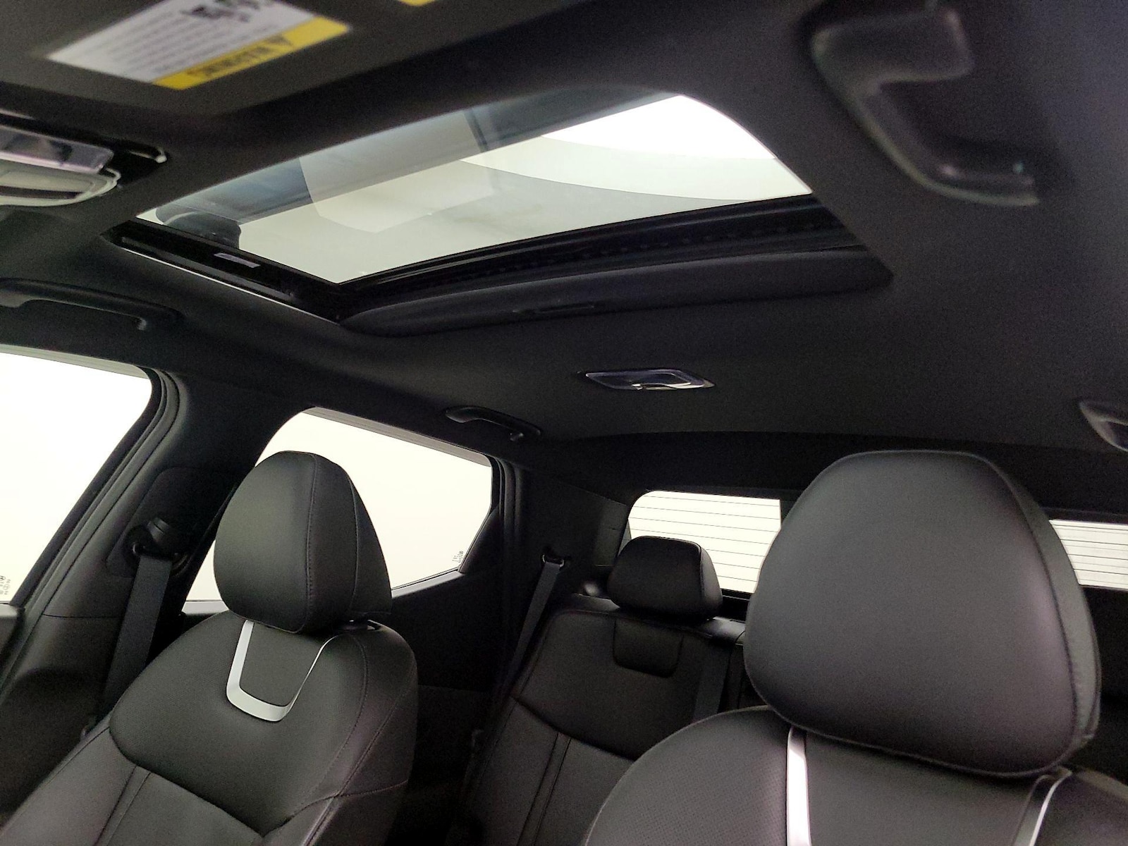 Sunroof(s) & Overhead Airbags