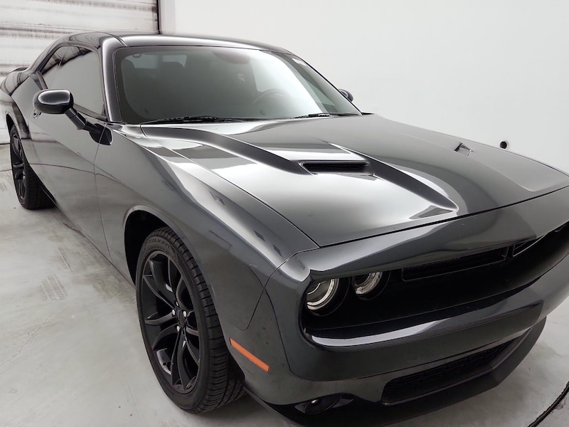 2016 Dodge Challenger SXT
