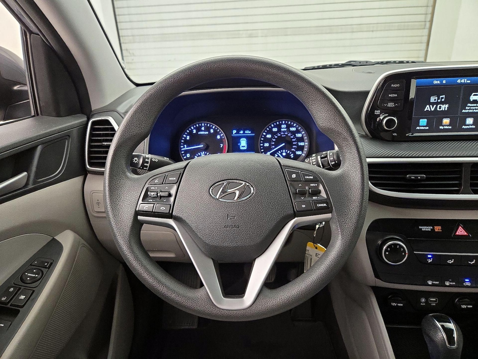 2021 Hyundai Tucson SE - Photo 11