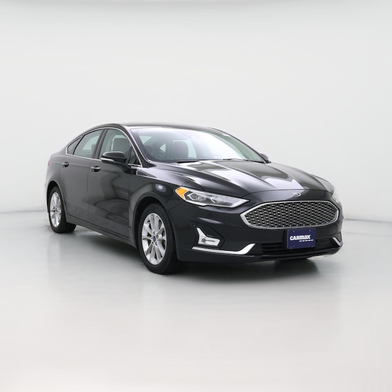 2020 Ford Fusion Energi Titanium