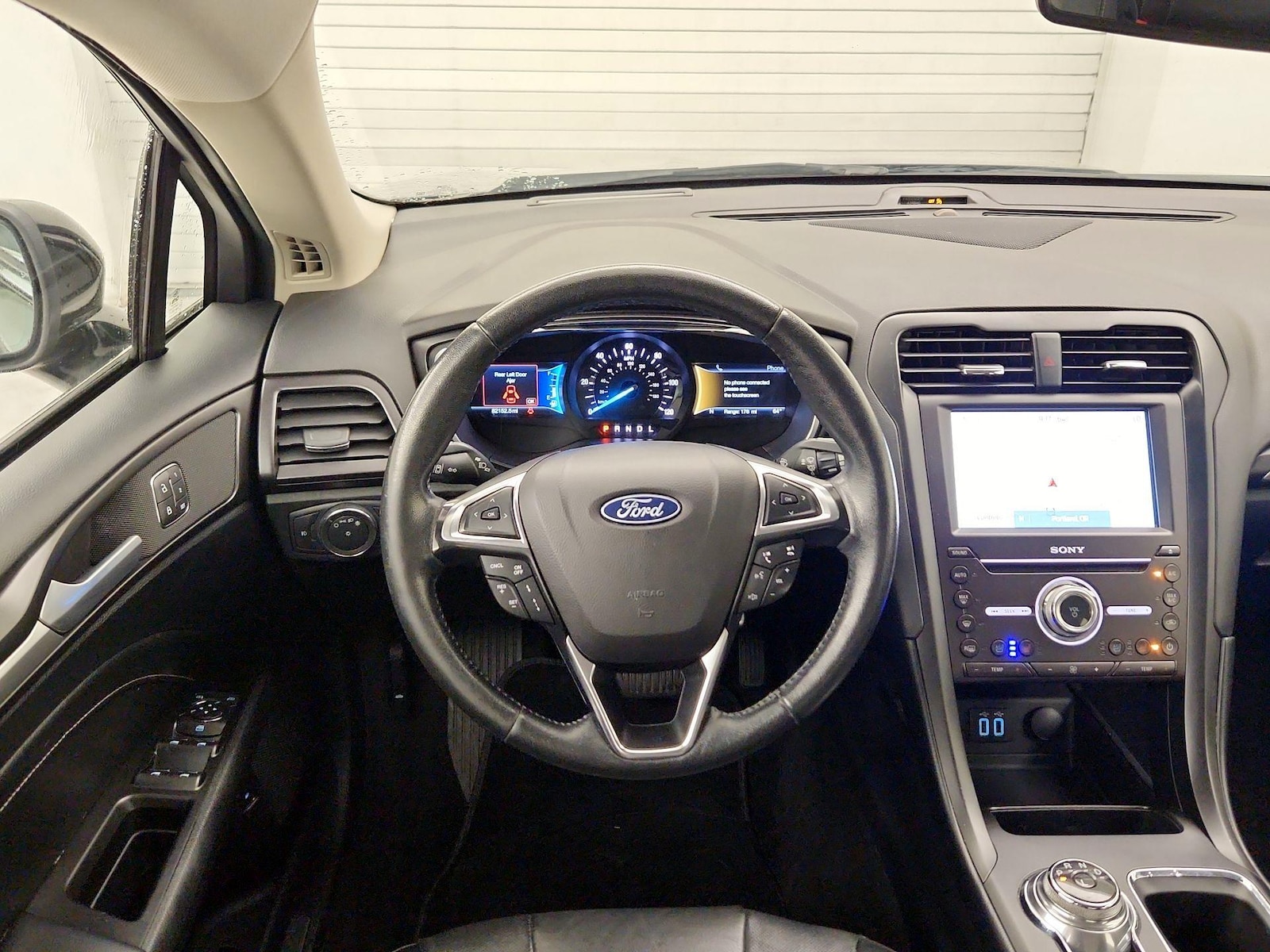 2020 Ford Fusion Energi Titanium - Photo 11