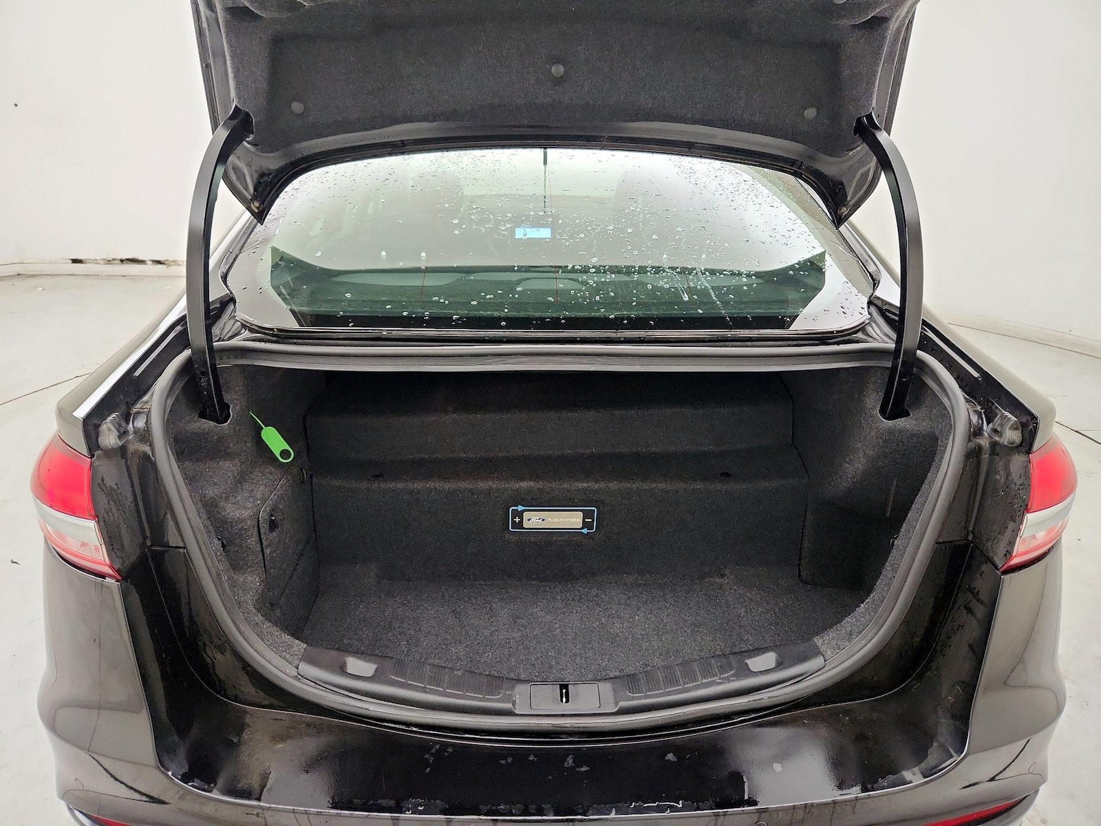 2020 Ford Fusion Energi Titanium - Photo 22