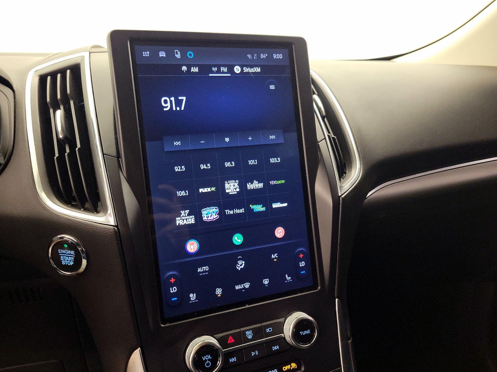 2024 Ford Edge Titanium - Photo 16