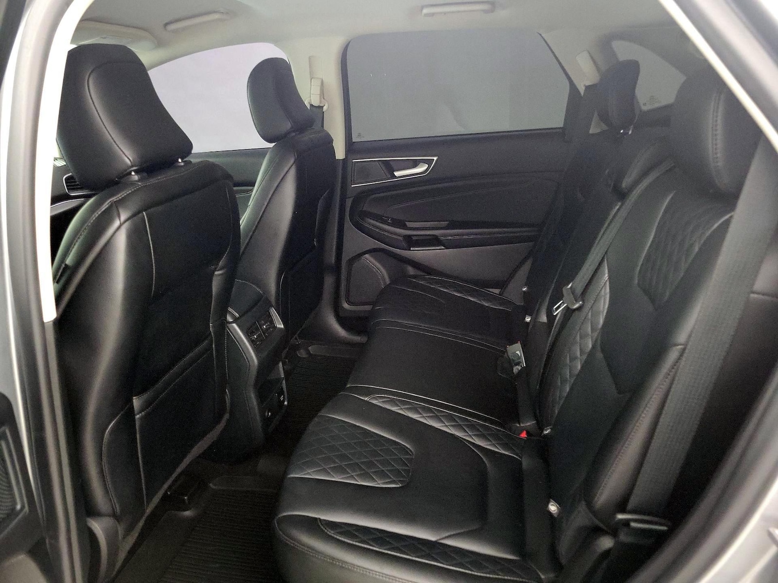 2024 Ford Edge Titanium - Photo 20