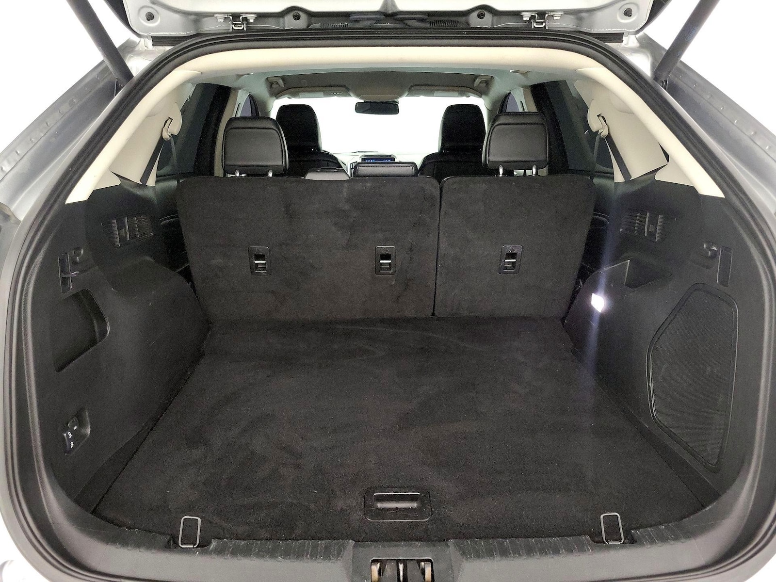 2024 Ford Edge Titanium - Photo 21