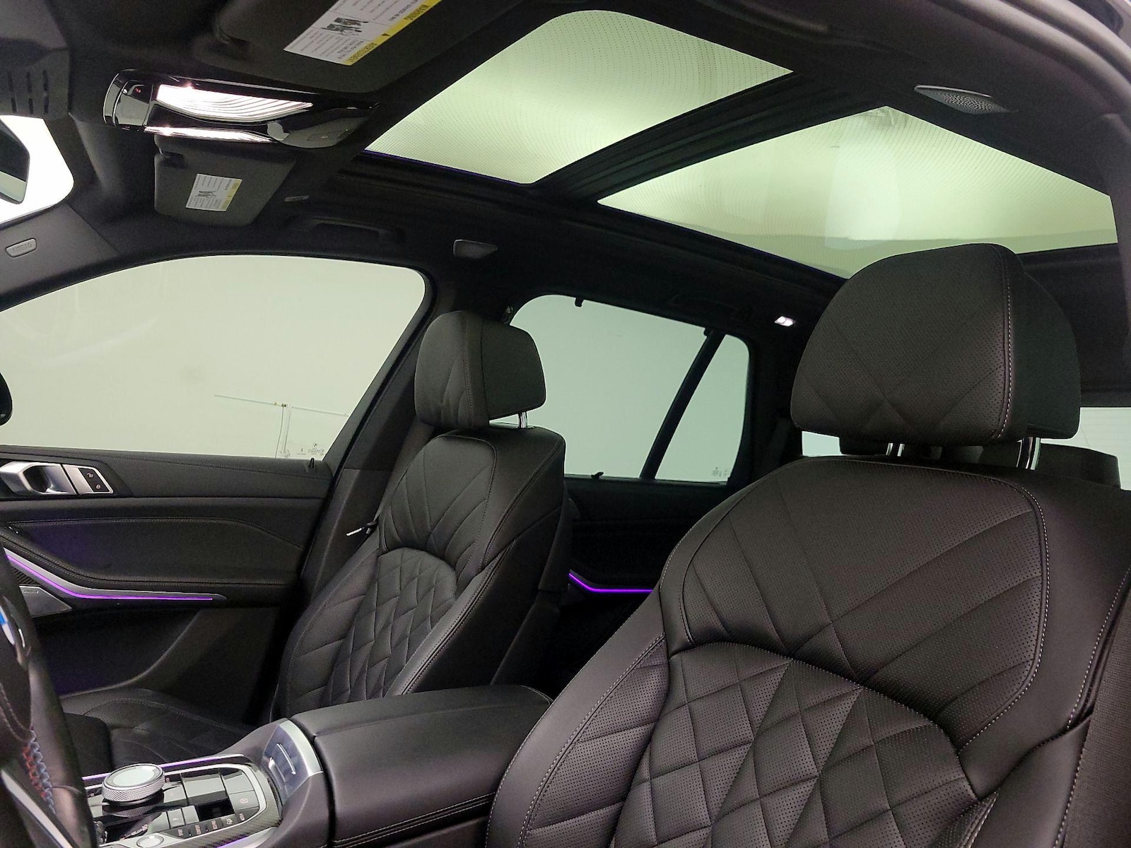 2024 BMW X5 M60i - Photo 21