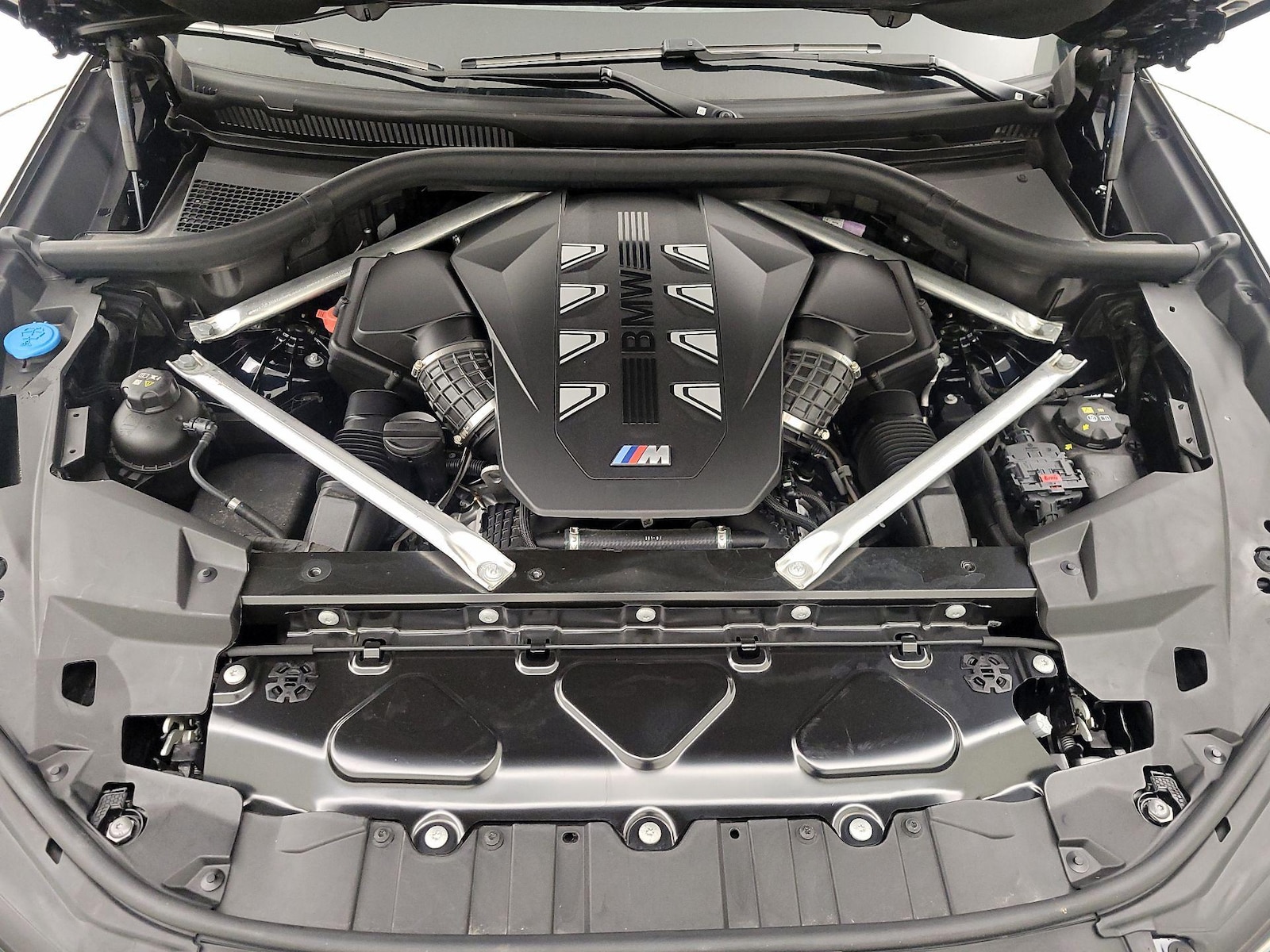 2024 BMW X5 M60i - Photo 24