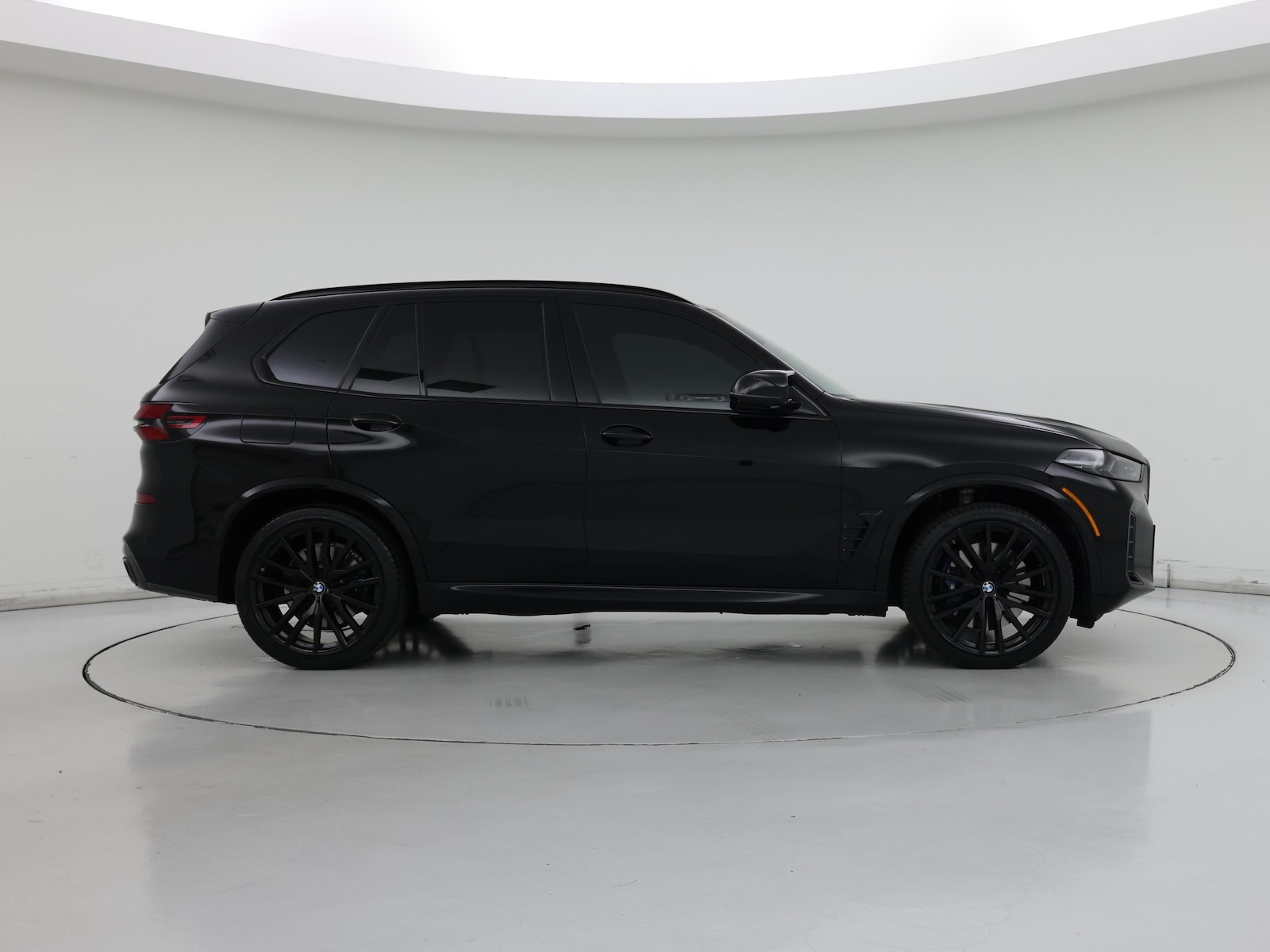 2024 BMW X5 M60i - Photo 8