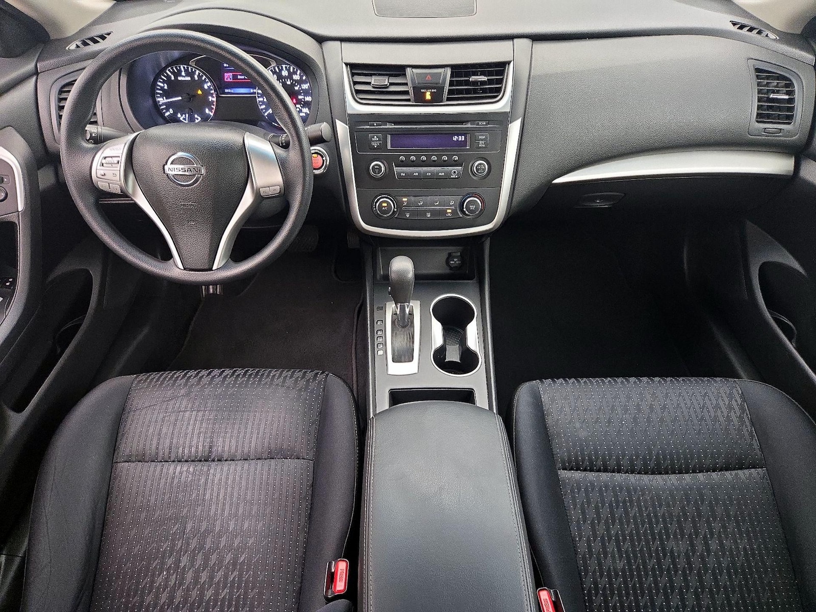 2016 Nissan Altima Base - Photo 10