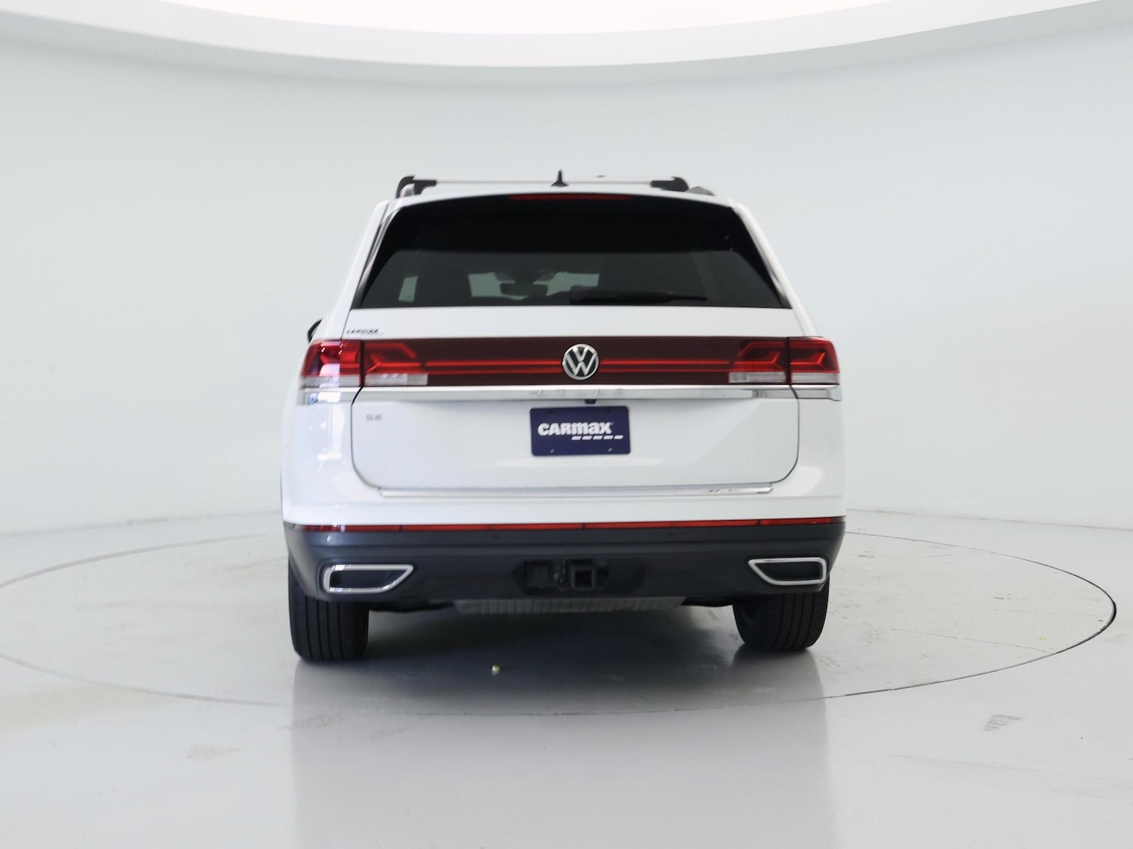 2024 Volkswagen Atlas SE w/Tech - Photo 7