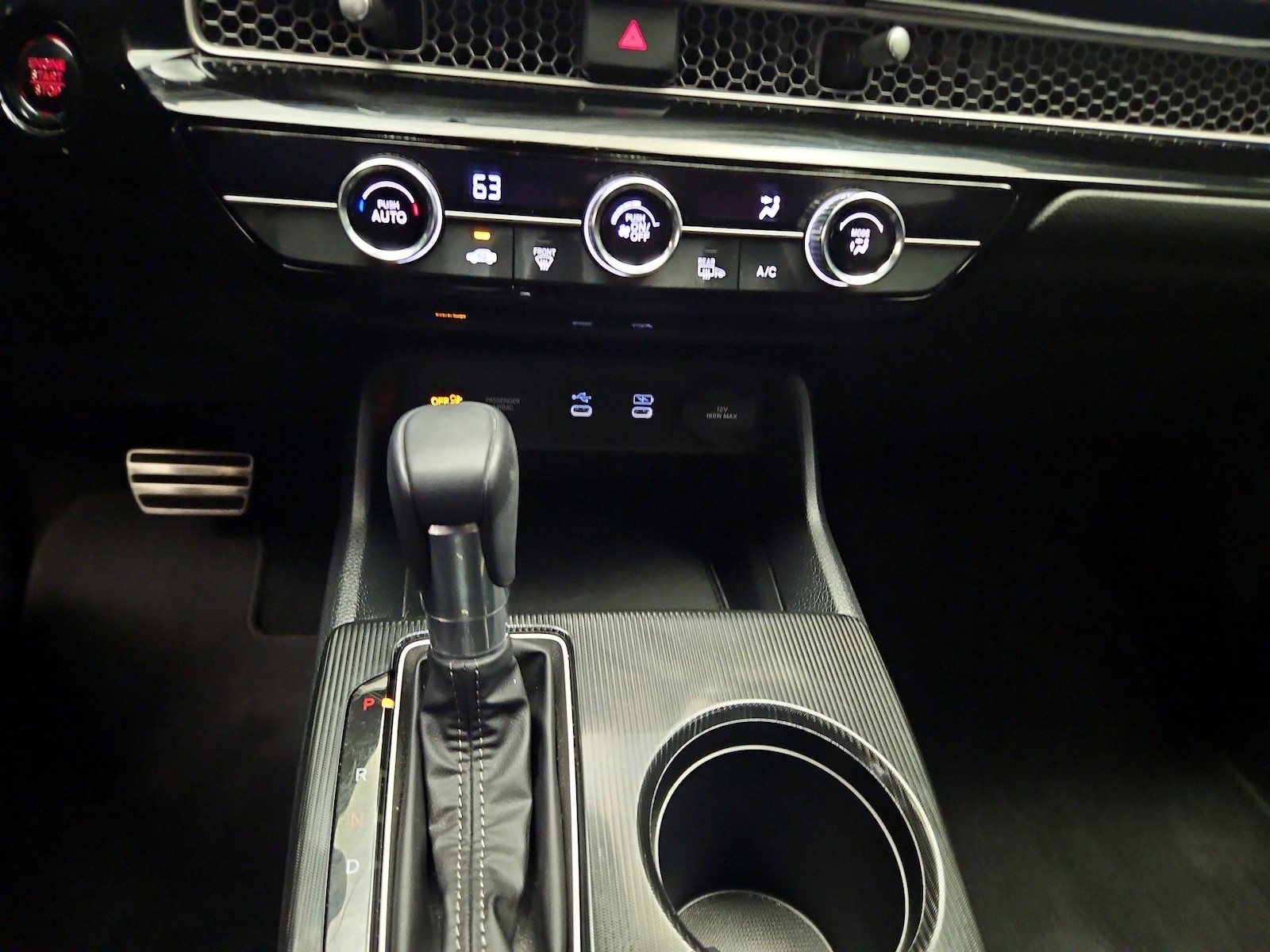 2025 Honda Civic Sport - Photo 17