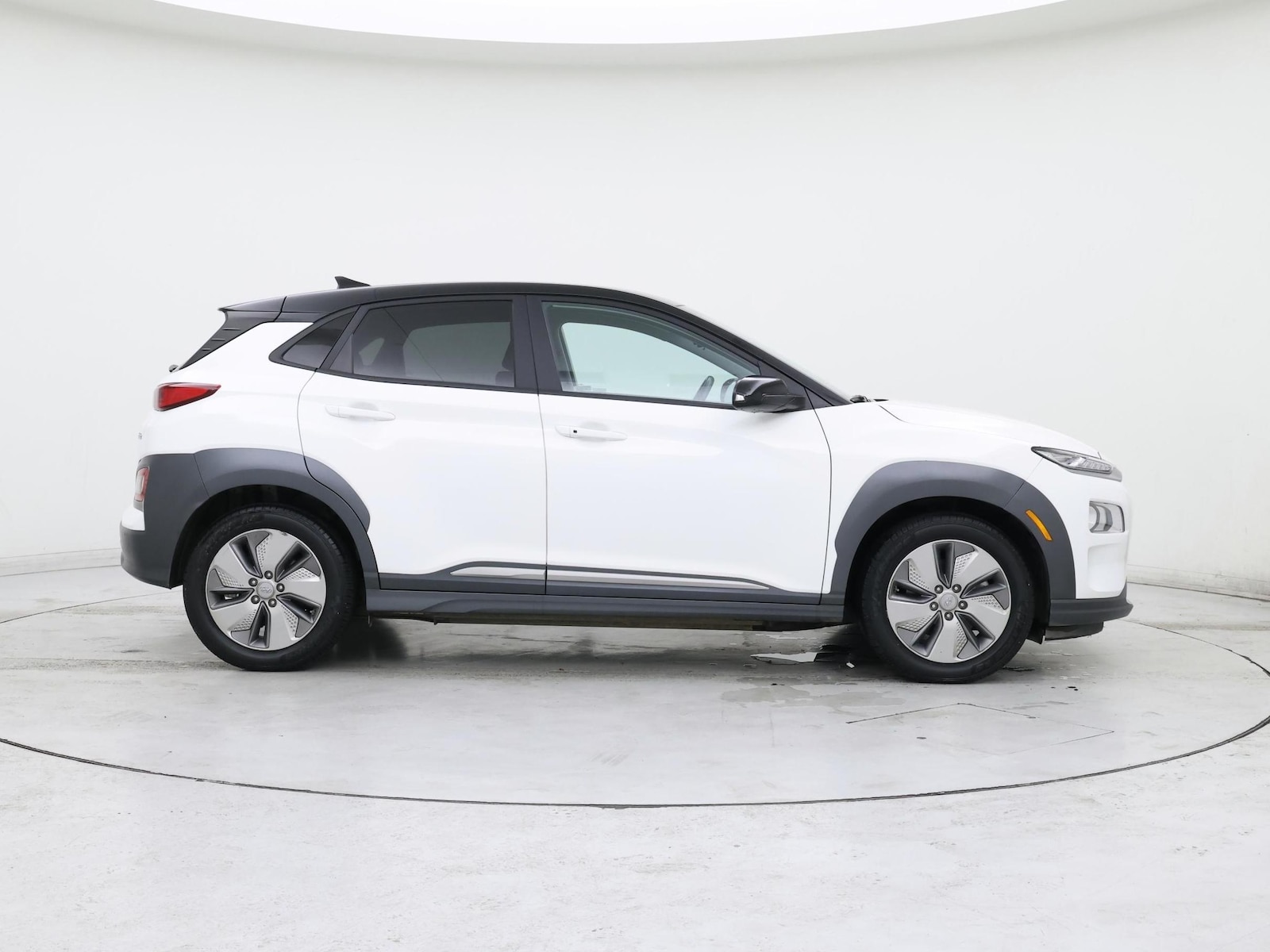 2021 Hyundai Kona EV SEL - Photo 8