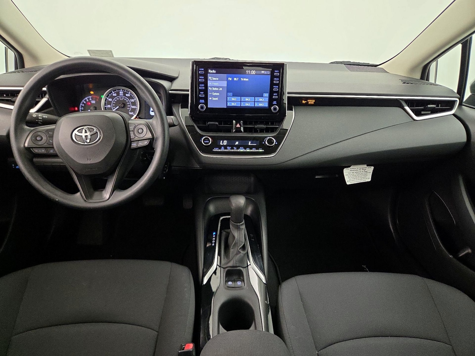2020 Toyota Corolla LE - Photo 10