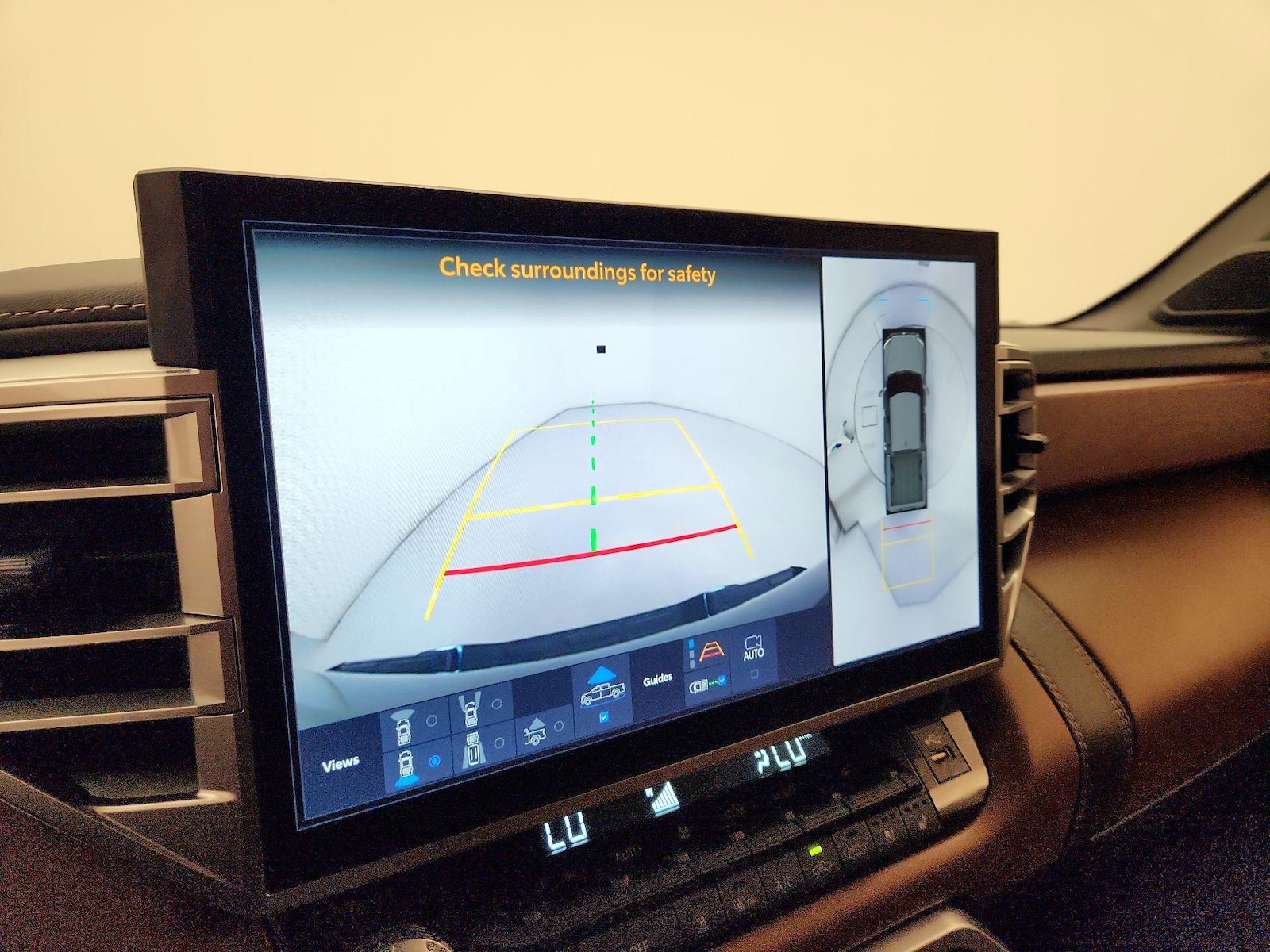 2025 Toyota Tundra 1794 Edition - Photo 15