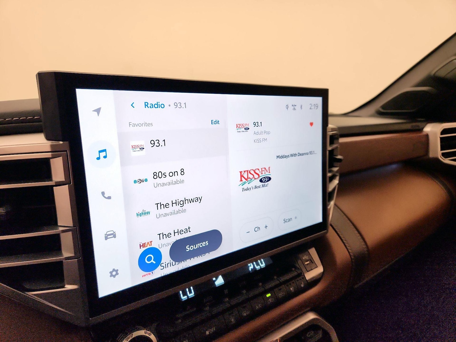 2025 Toyota Tundra 1794 Edition - Photo 16