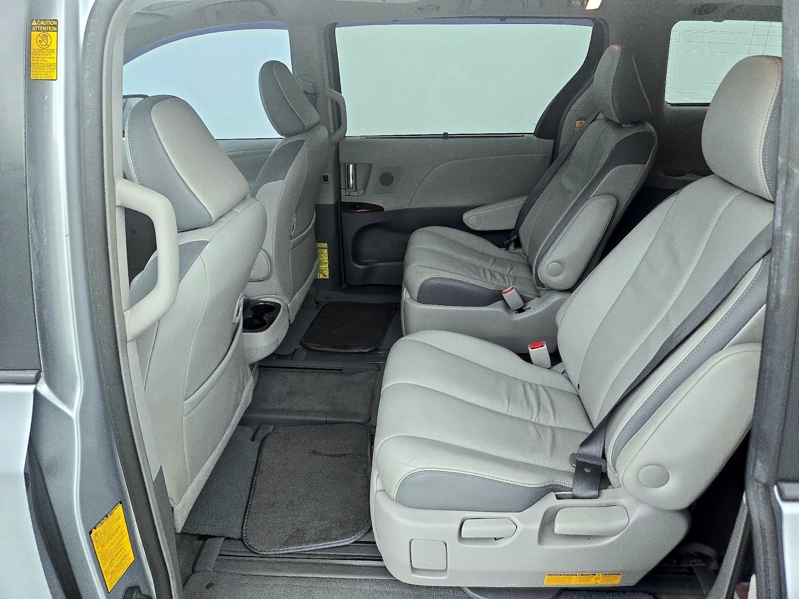 Rear Air Conditioning