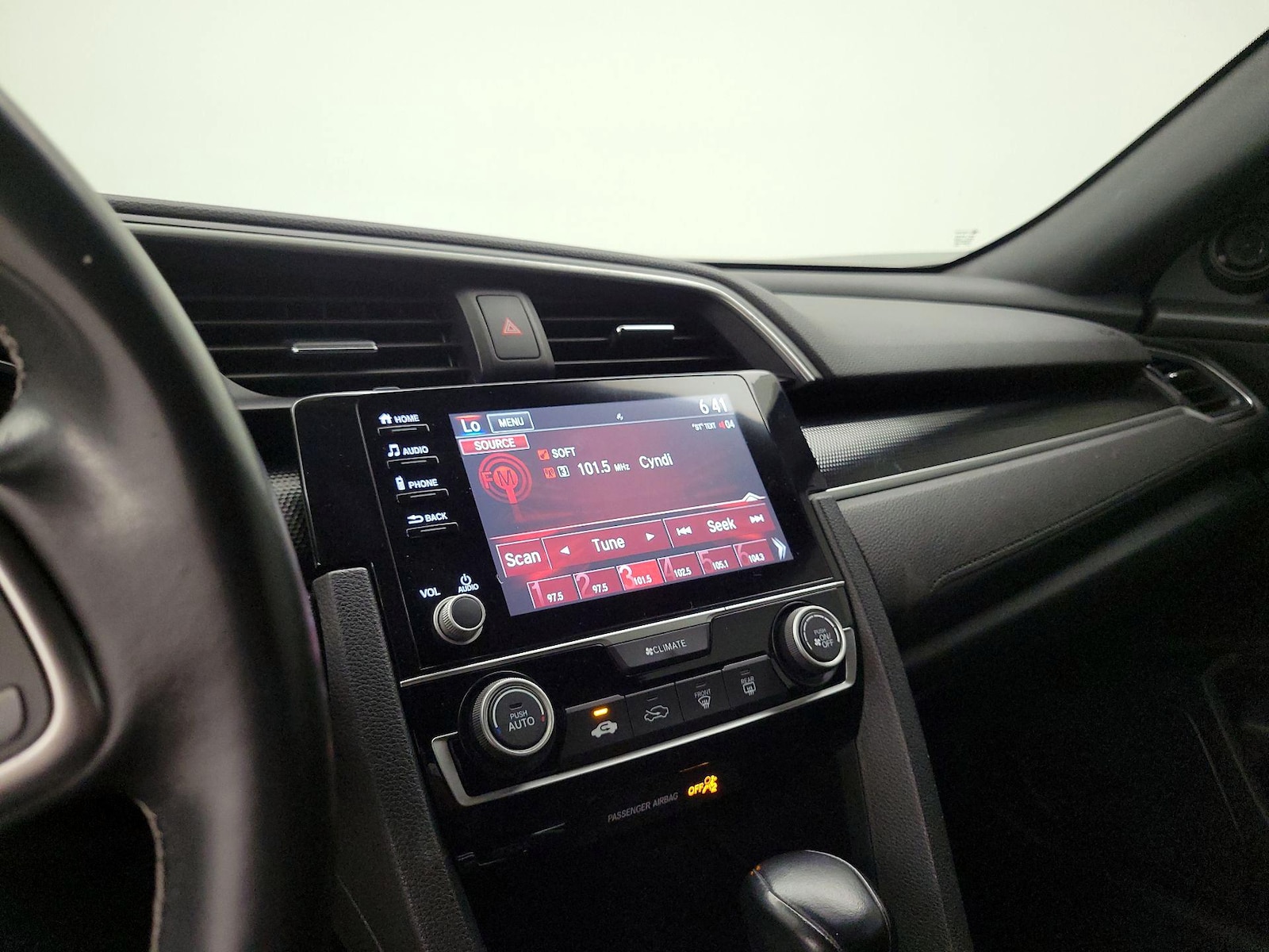 2019 Honda Civic Sport - Photo 16