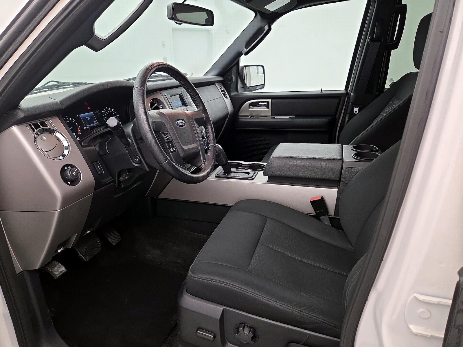 Power Seat(s) & Side Airbags
