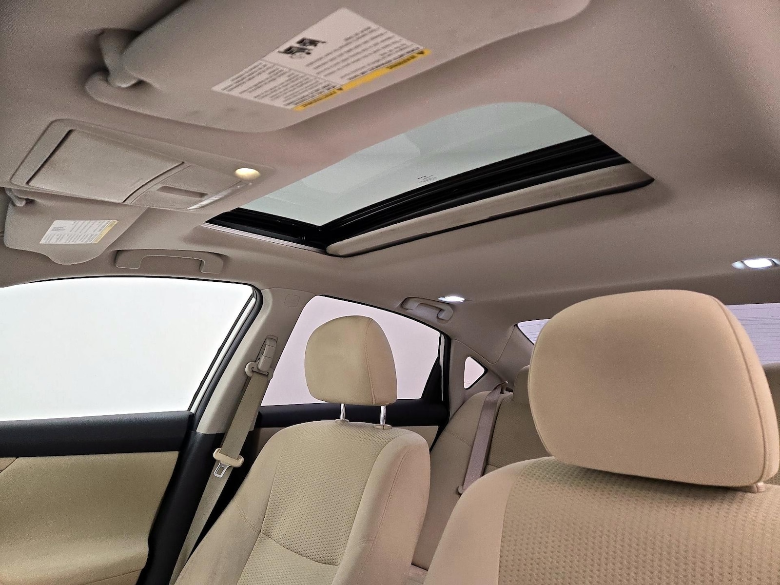 Sunroof(s) & Overhead Airbags